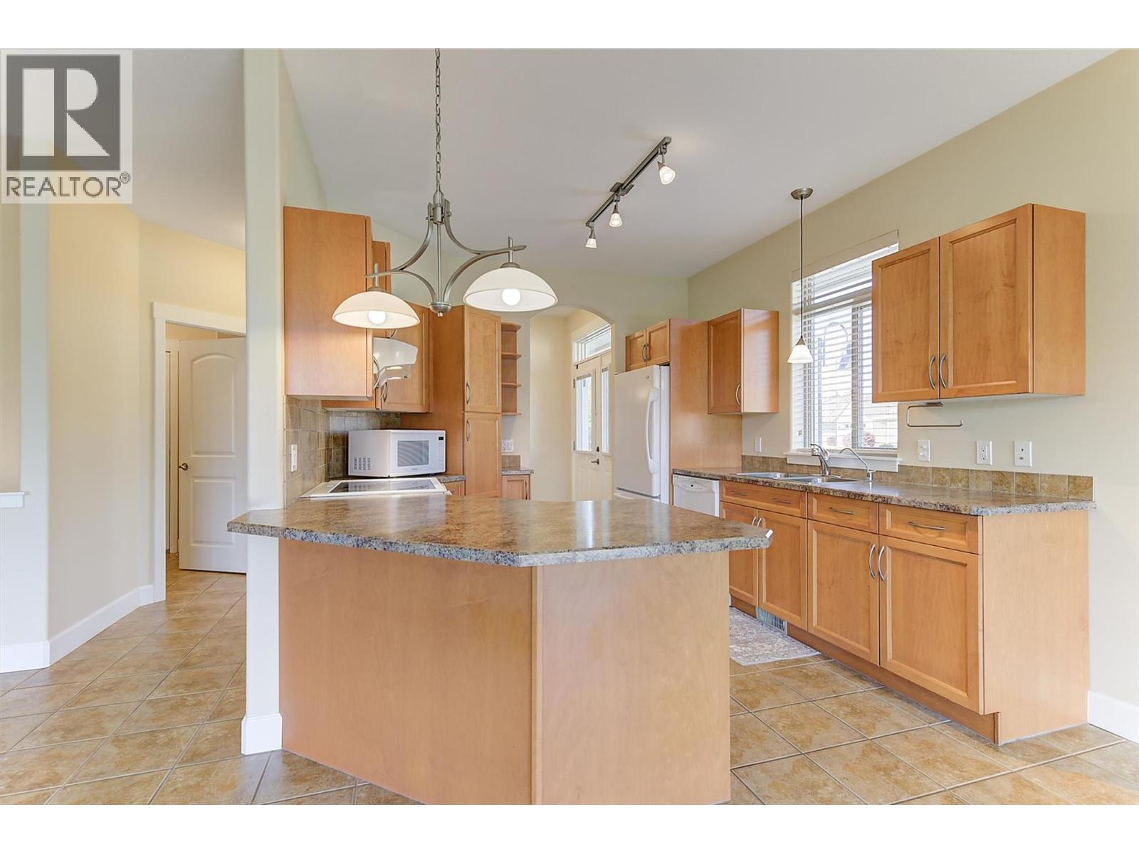 4035 Gellatly Road S Unit# 135, West Kelowna, British Columbia  V4T 1R7 - Photo 13 - 10389654