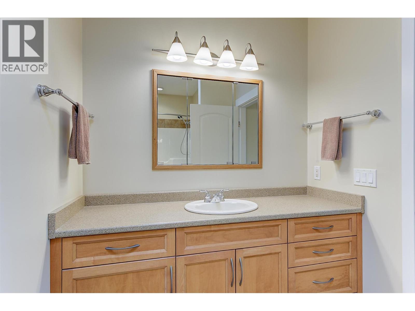 4035 Gellatly Road S Unit# 135, West Kelowna, British Columbia  V4T 1R7 - Photo 25 - 10389654
