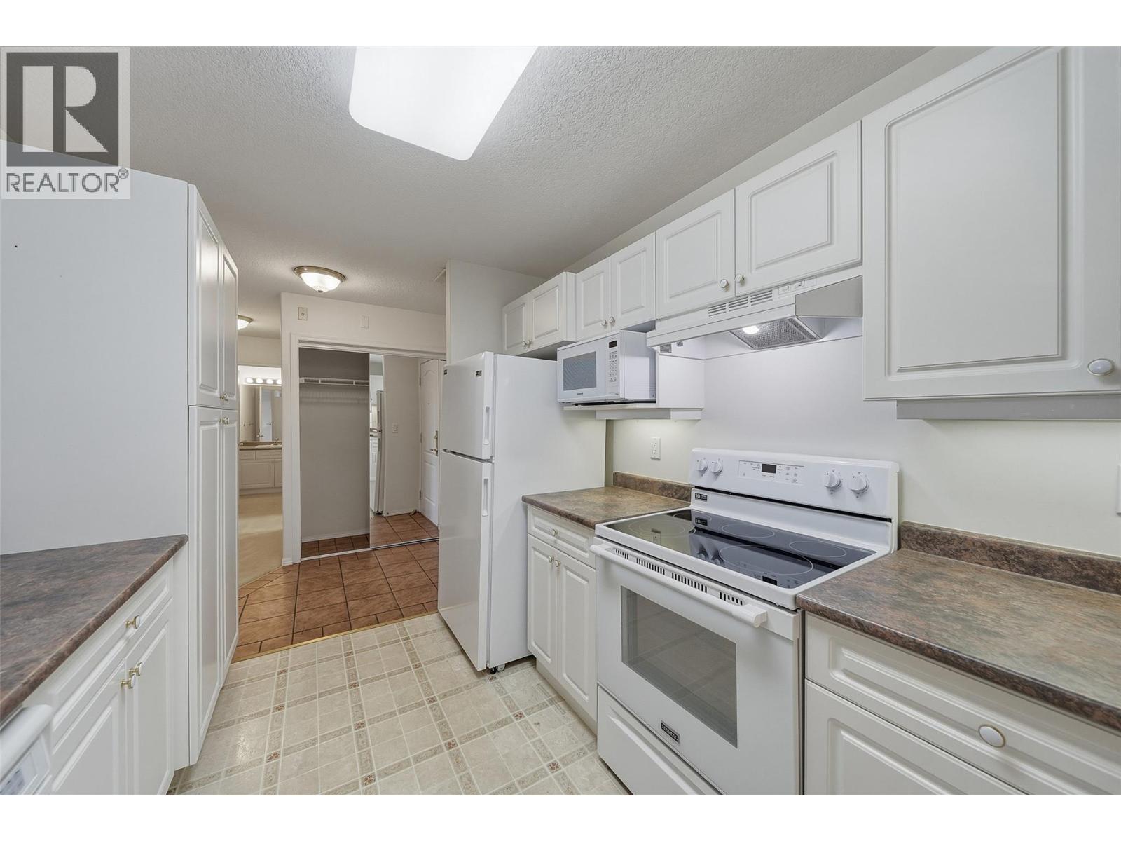 2169 Flamingo Road Unit# 104, Kamloops, British Columbia  V2C 4J8 - Photo 10 - 10388491