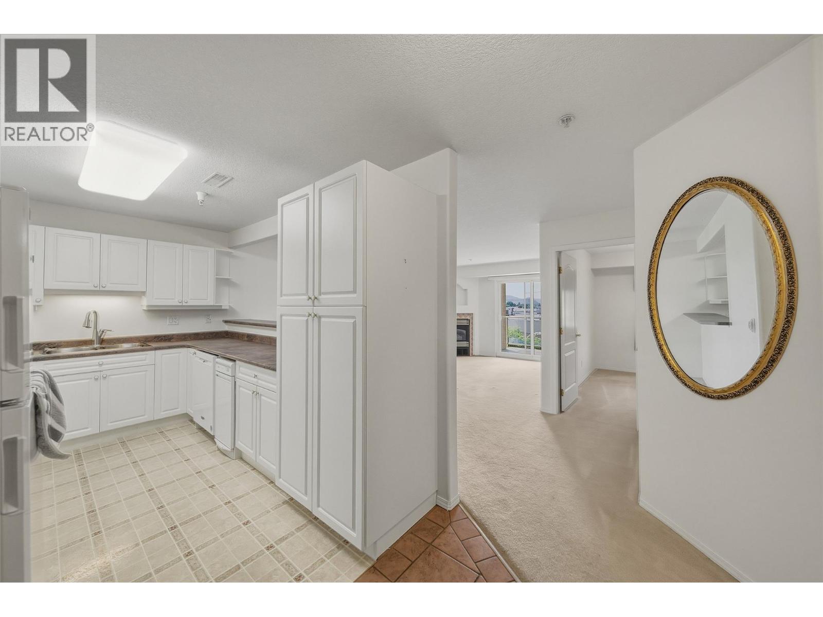 2169 Flamingo Road Unit# 104, Kamloops, British Columbia  V2C 4J8 - Photo 6 - 10388491