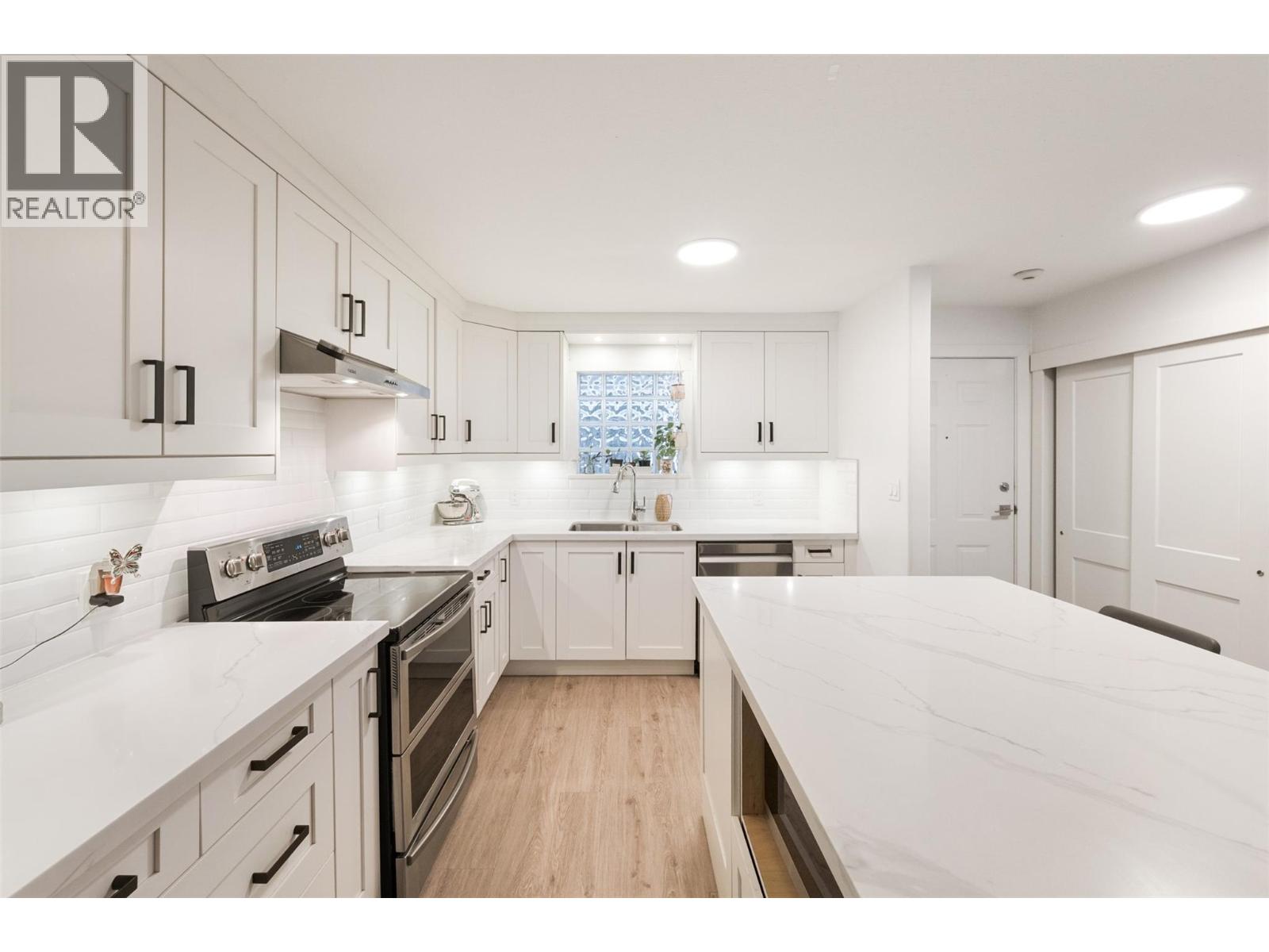 640 Main Street Unit# 108, Okanagan Falls, British Columbia  V0H 1R4 - Photo 3 - 10389862