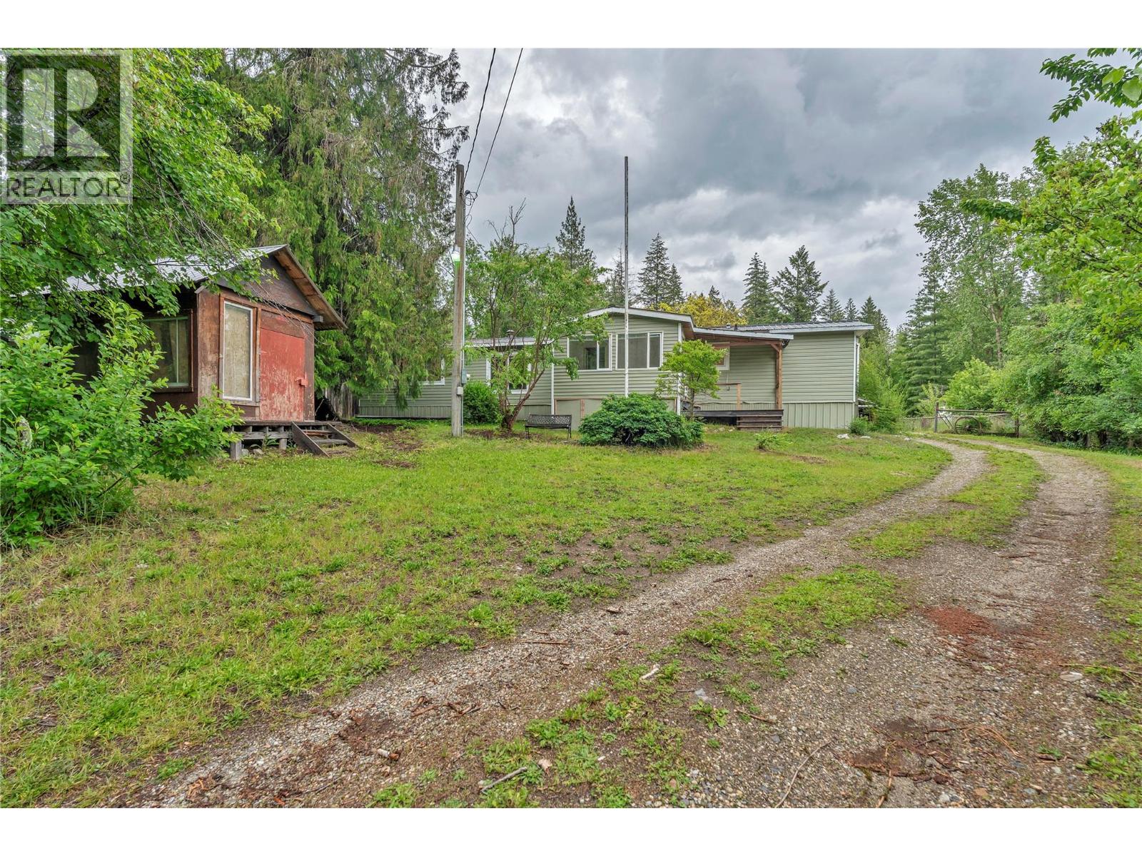 69 Rosoman Road, Enderby, British Columbia  V0E 1V4 - Photo 2 - 10383358