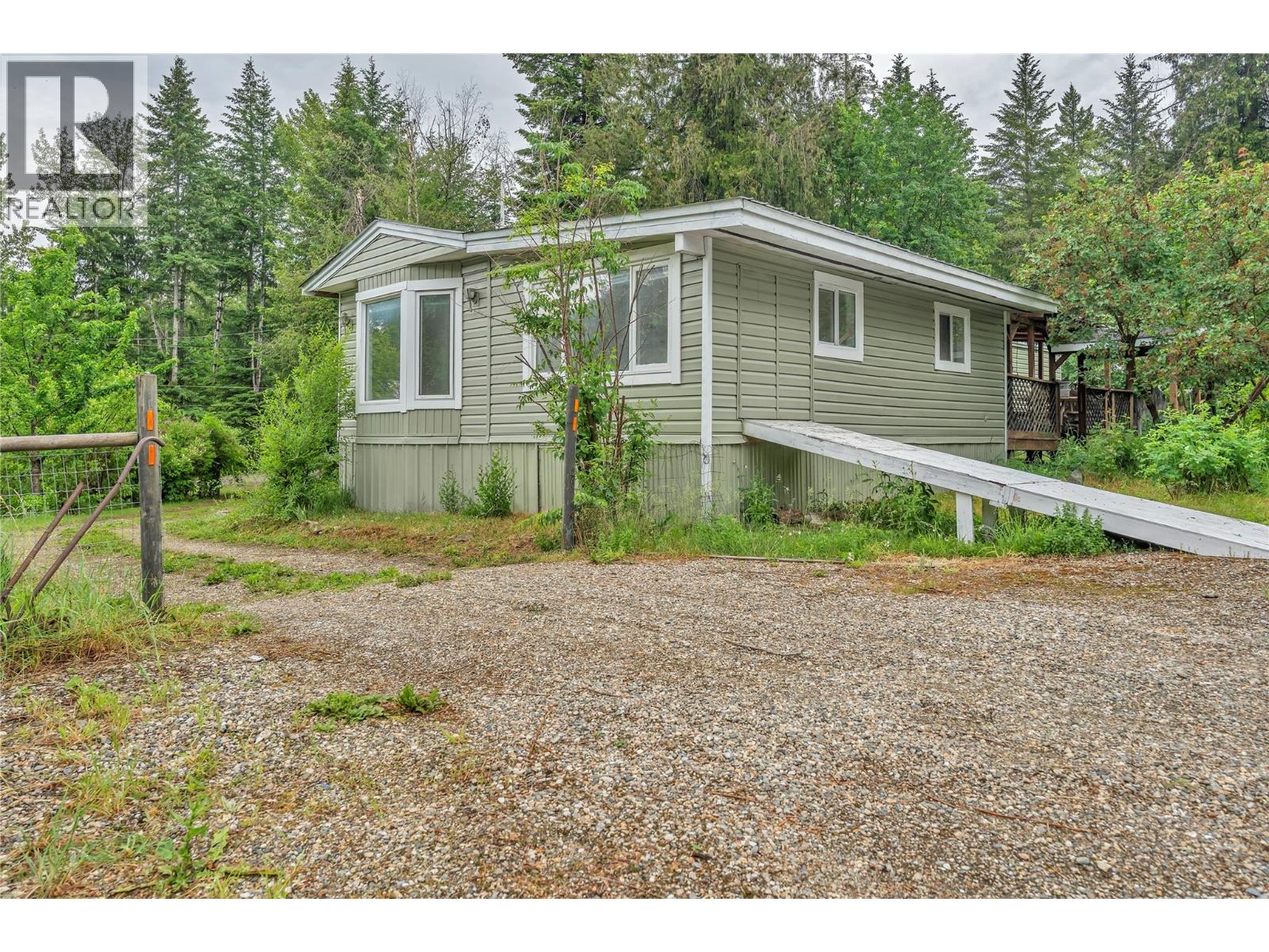 69 Rosoman Road, Enderby, British Columbia  V0E 1V4 - Photo 3 - 10383358