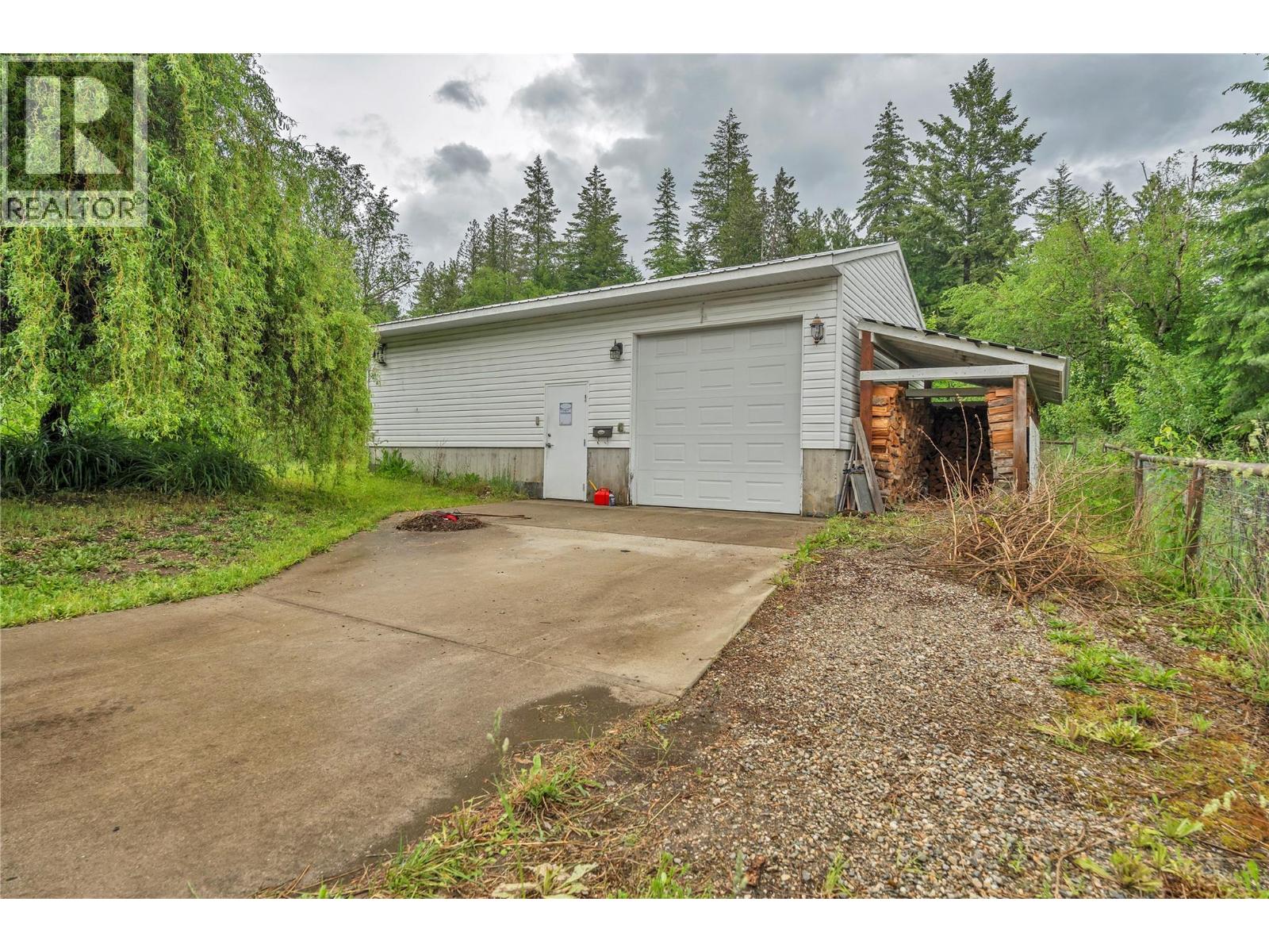 69 Rosoman Road, Enderby, British Columbia  V0E 1V4 - Photo 6 - 10383358
