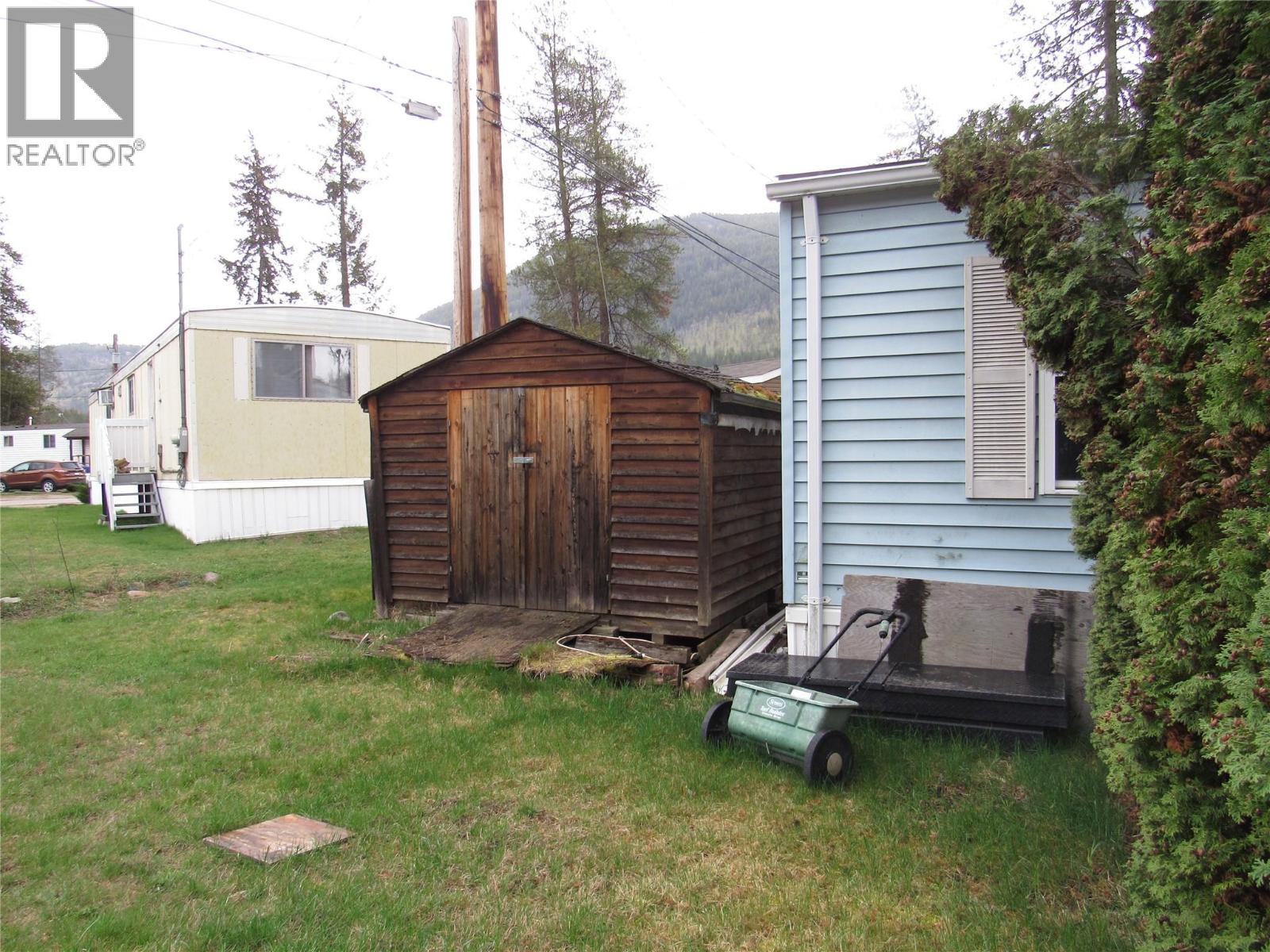 500 16th Avenue Unit# 13, Genelle, British Columbia  V0G 1G0 - Photo 11 - 10383348