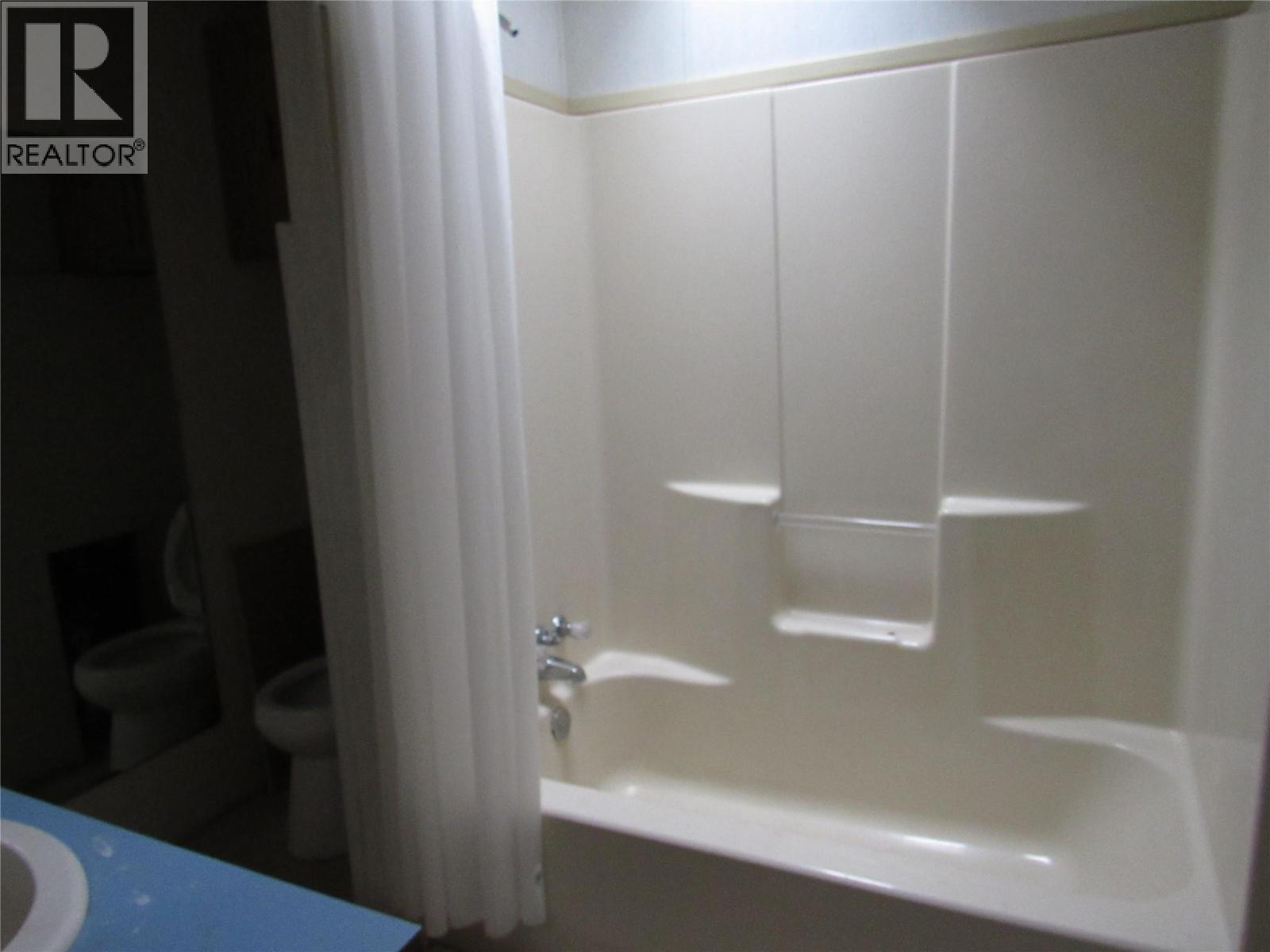 500 16th Avenue Unit# 13, Genelle, British Columbia  V0G 1G0 - Photo 7 - 10383348