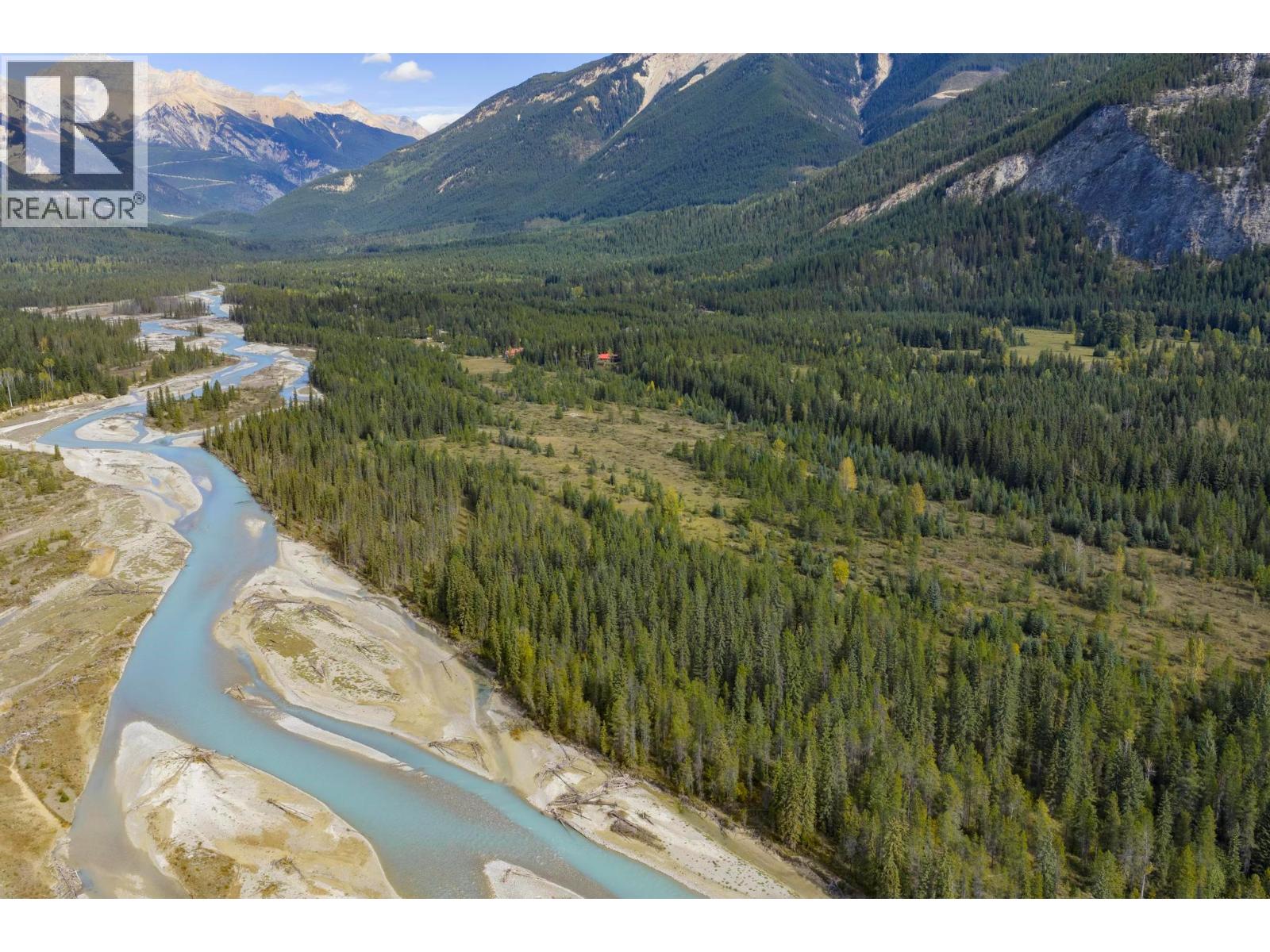 2237 Blaeberry Road, golden, British Columbia