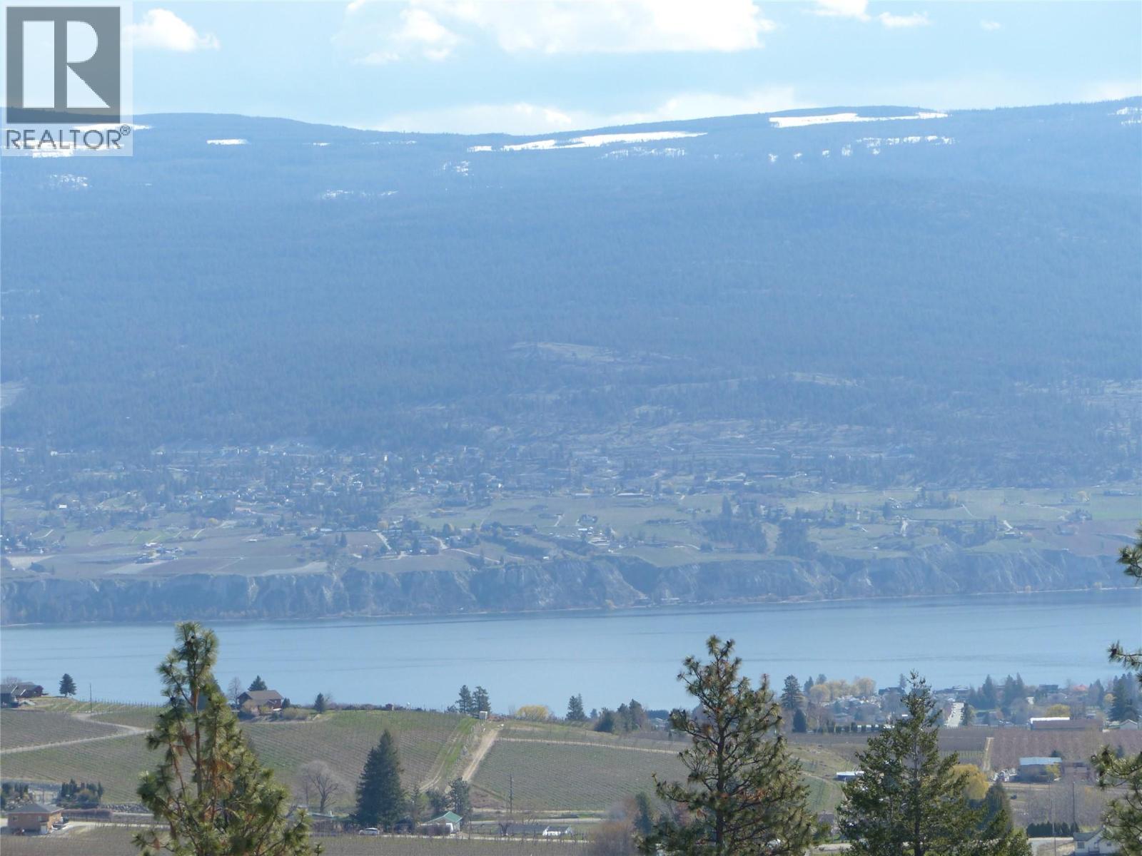 8900 Gilman Road, Summerland, British Columbia  V0H 1Z2 - Photo 2 - 10388012
