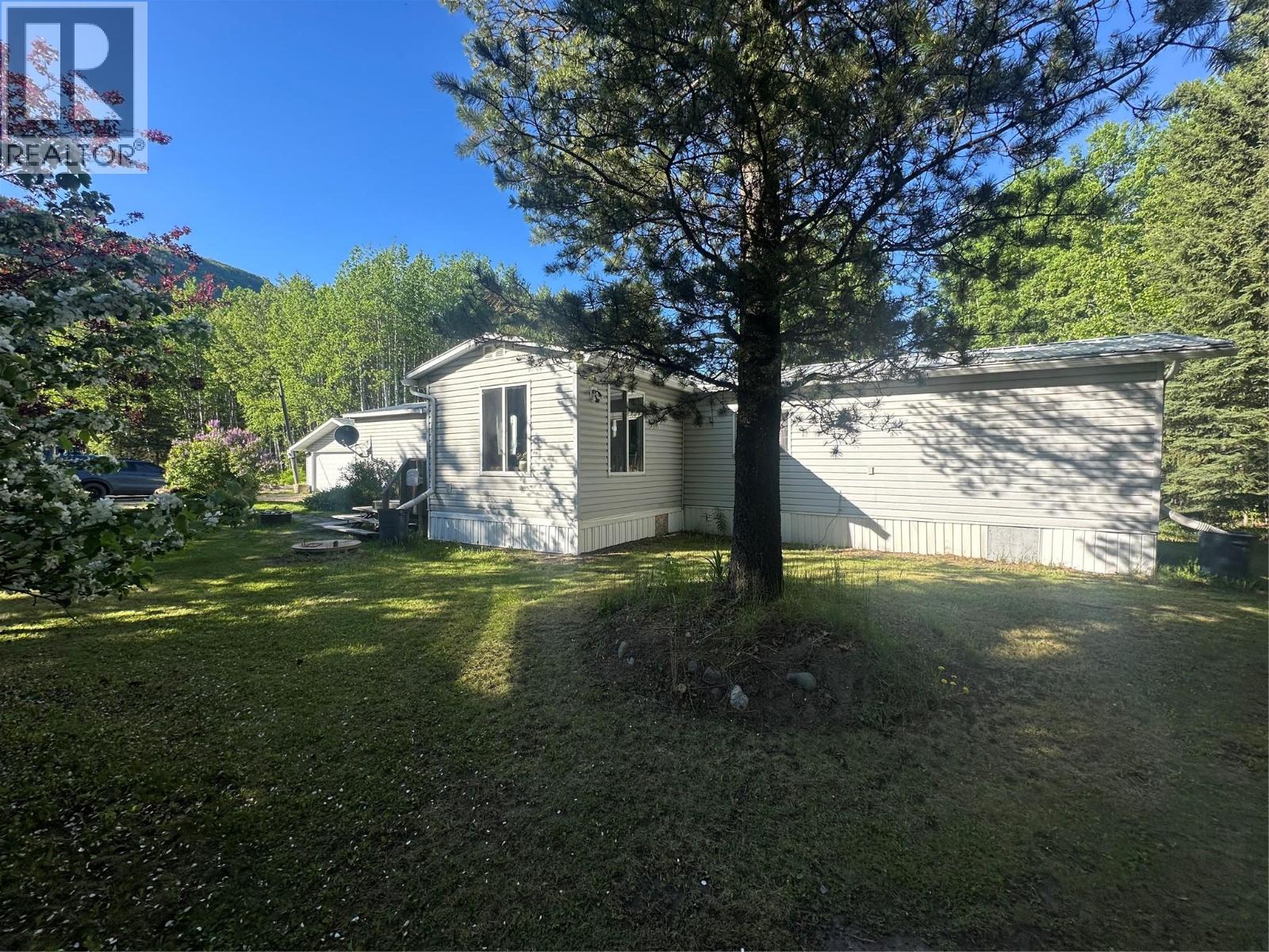 6766 Dokkie Access Road, Chetwynd, British Columbia  V0C 1J0 - Photo 16 - 10389881