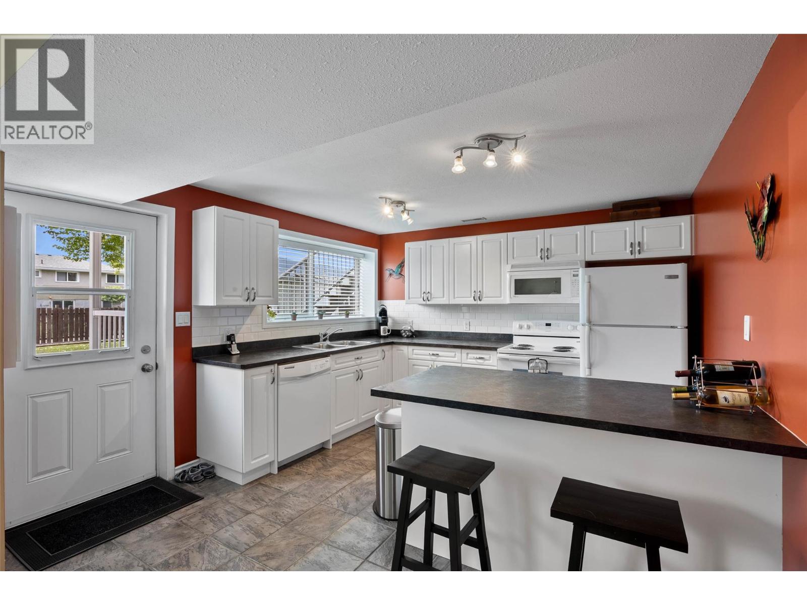 855 Lethbridge Avenue, Kamloops, British Columbia  V2B 1X7 - Photo 18 - 10389635