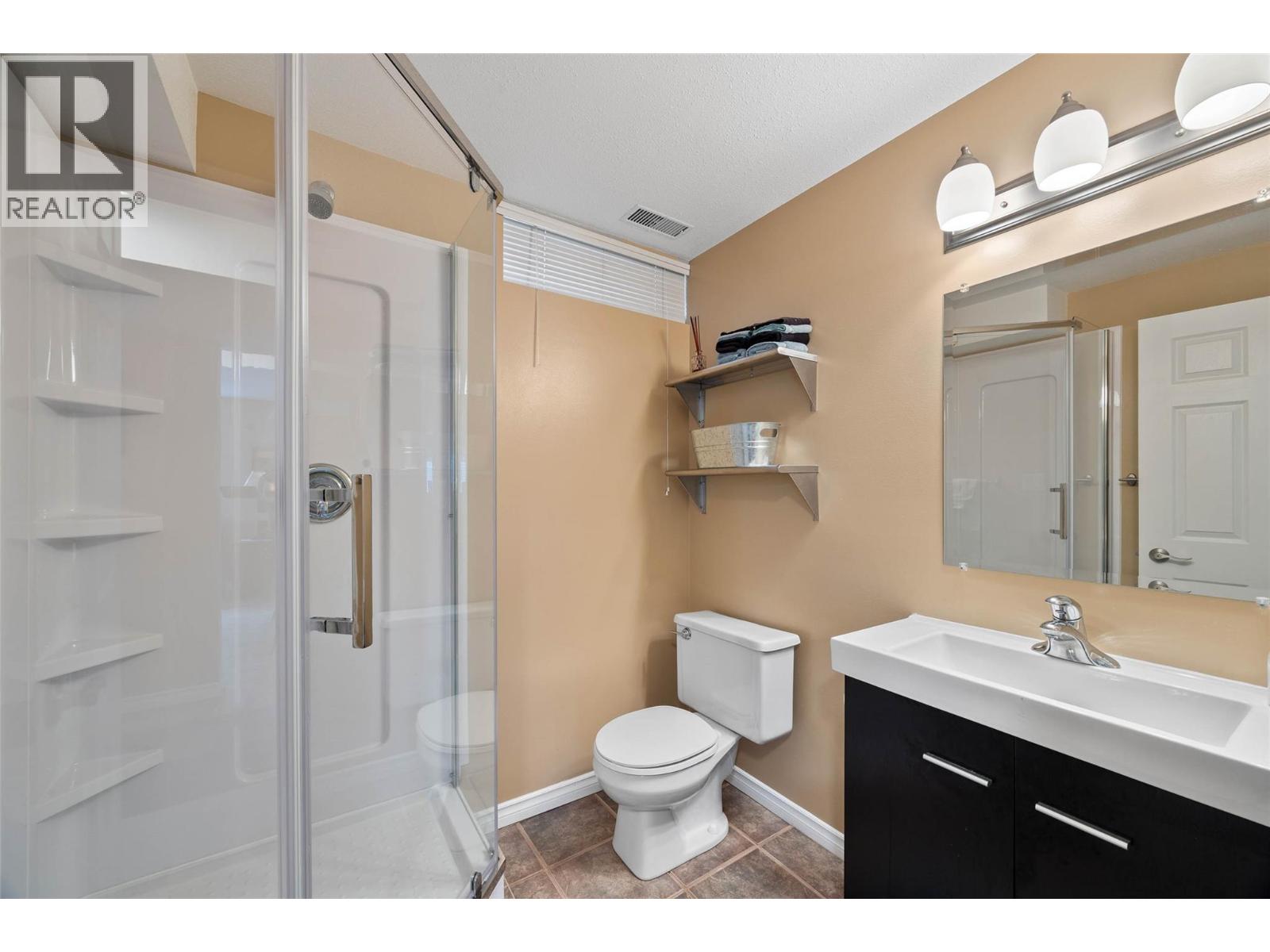 855 Lethbridge Avenue, Kamloops, British Columbia  V2B 1X7 - Photo 27 - 10389635
