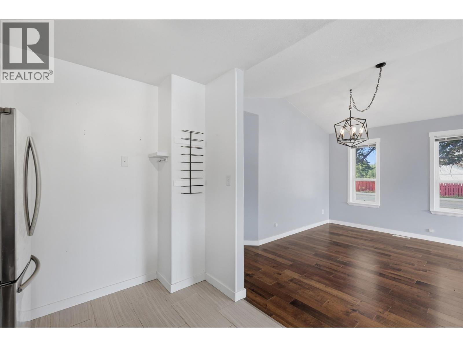 1897 Fleetwood Avenue, Kamloops, British Columbia  V2B 4R9 - Photo 14 - 10389847