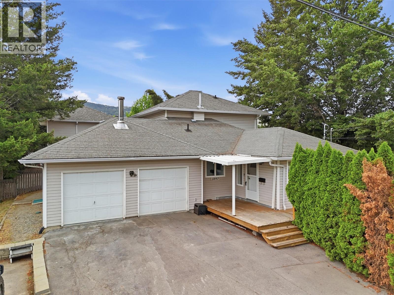 1897 Fleetwood Avenue, Kamloops, British Columbia  V2B 4R9 - Photo 3 - 10389847