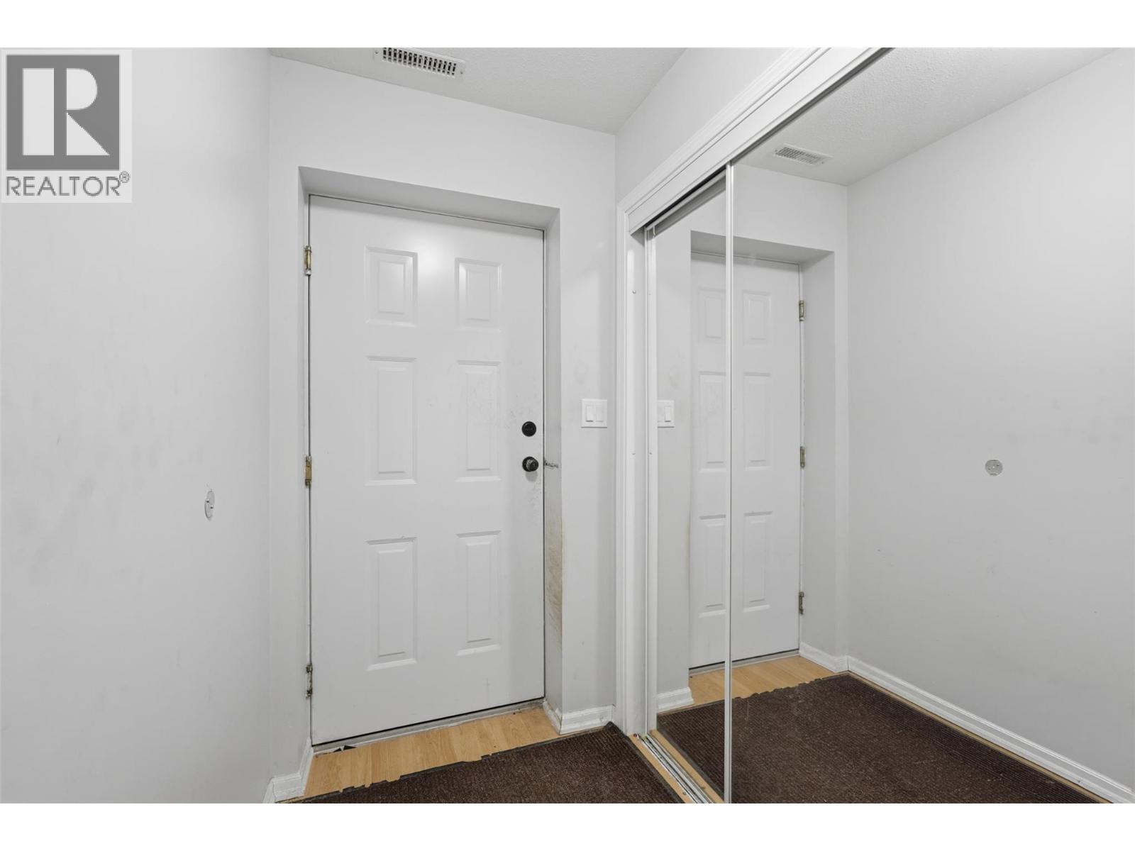 1897 Fleetwood Avenue, Kamloops, British Columbia  V2B 4R9 - Photo 34 - 10389847