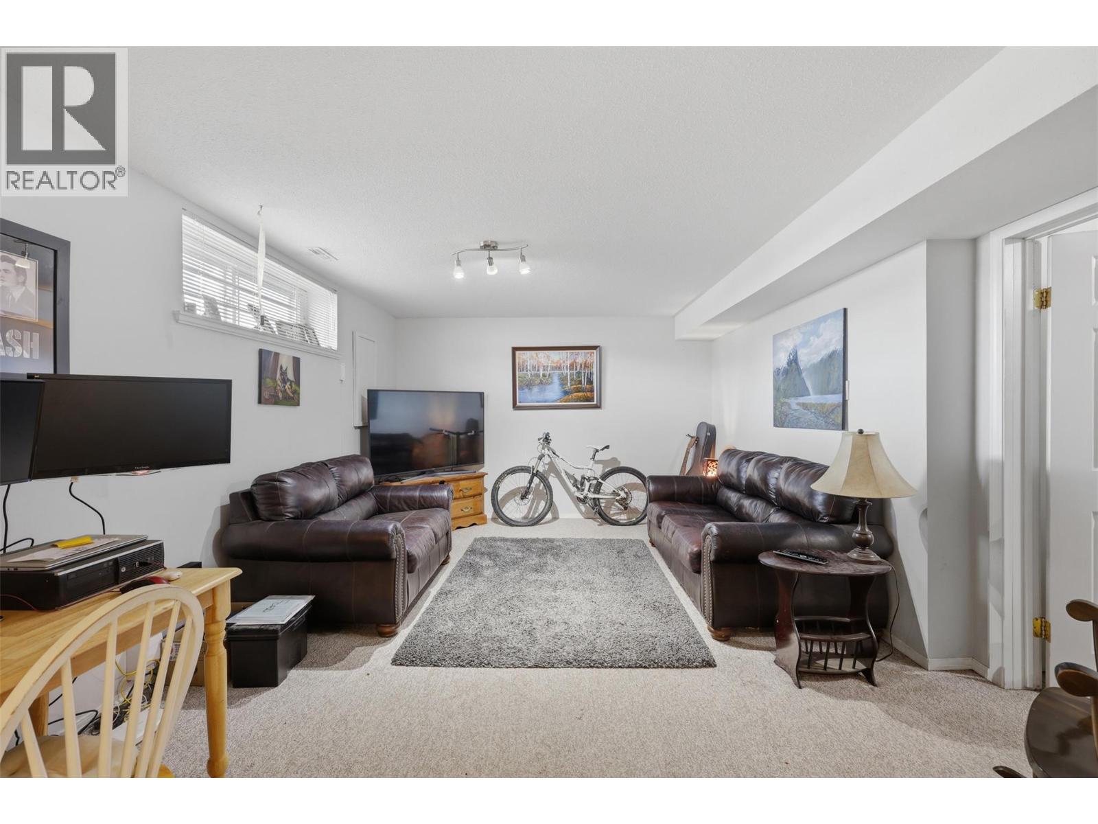 1897 Fleetwood Avenue, Kamloops, British Columbia  V2B 4R9 - Photo 38 - 10389847