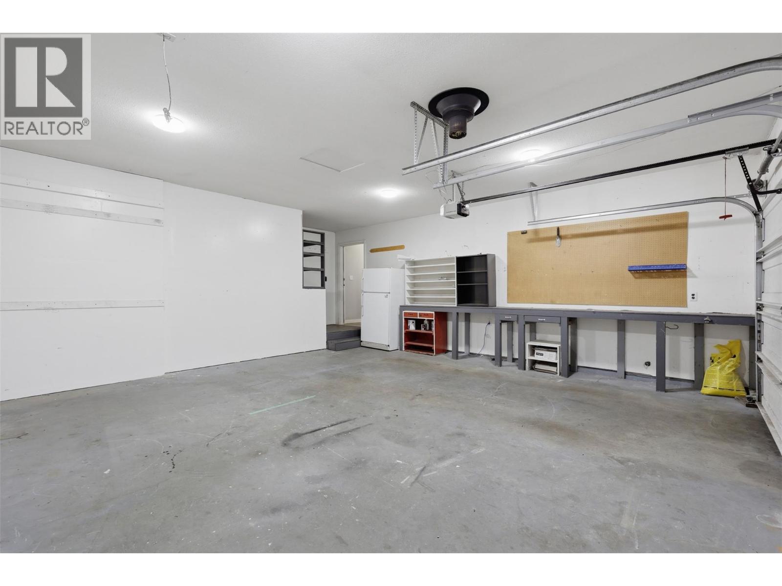 1897 Fleetwood Avenue, Kamloops, British Columbia  V2B 4R9 - Photo 51 - 10389847