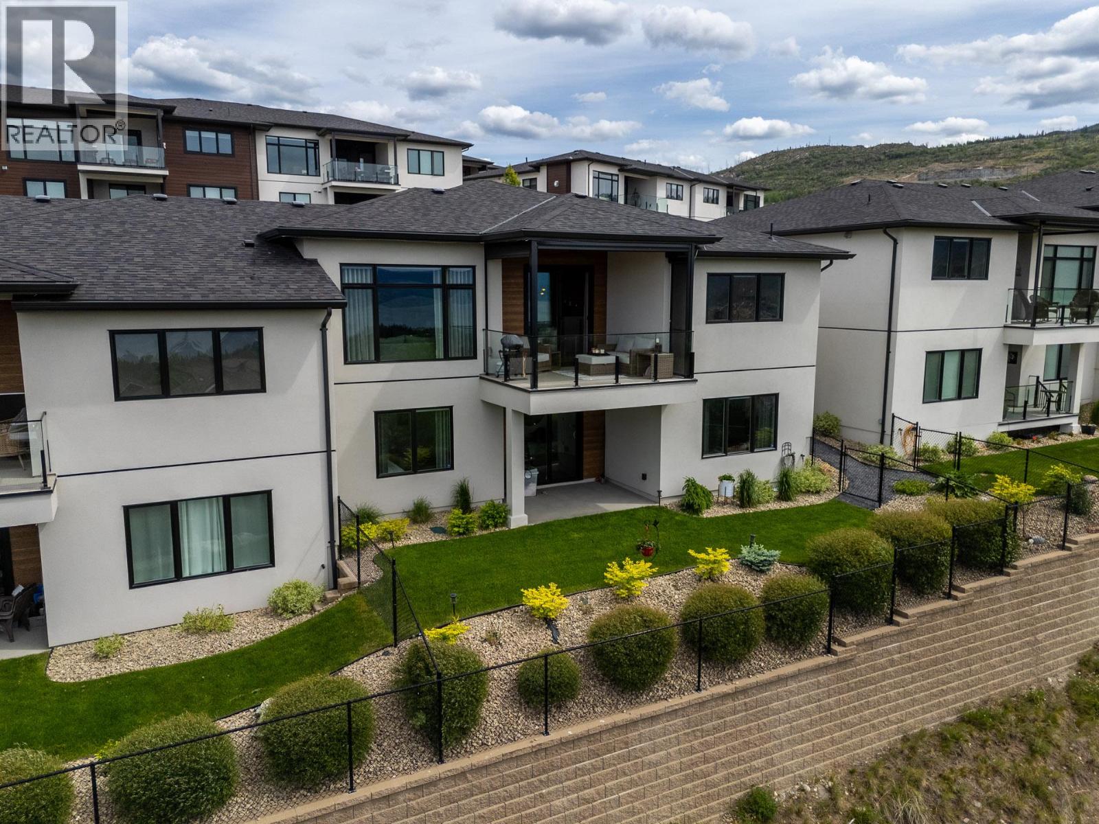 796 Kuipers Crescent Unit# 2, Kelowna, British Columbia  V1W 0C2 - Photo 37 - 10389457