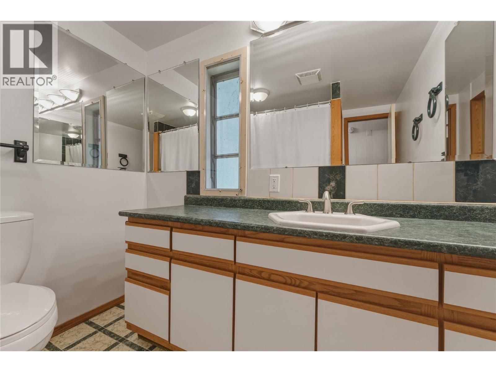 7400 Pleasant Valley Road Unit# 34, Vernon, British Columbia  V1B 3V2 - Photo 15 - 10389883