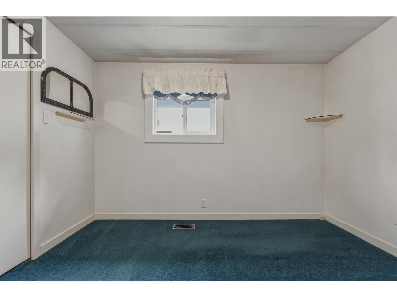 7400 Pleasant Valley Road Unit# 34, Vernon, British Columbia  V1B 3V2 - Photo 18 - 10389883