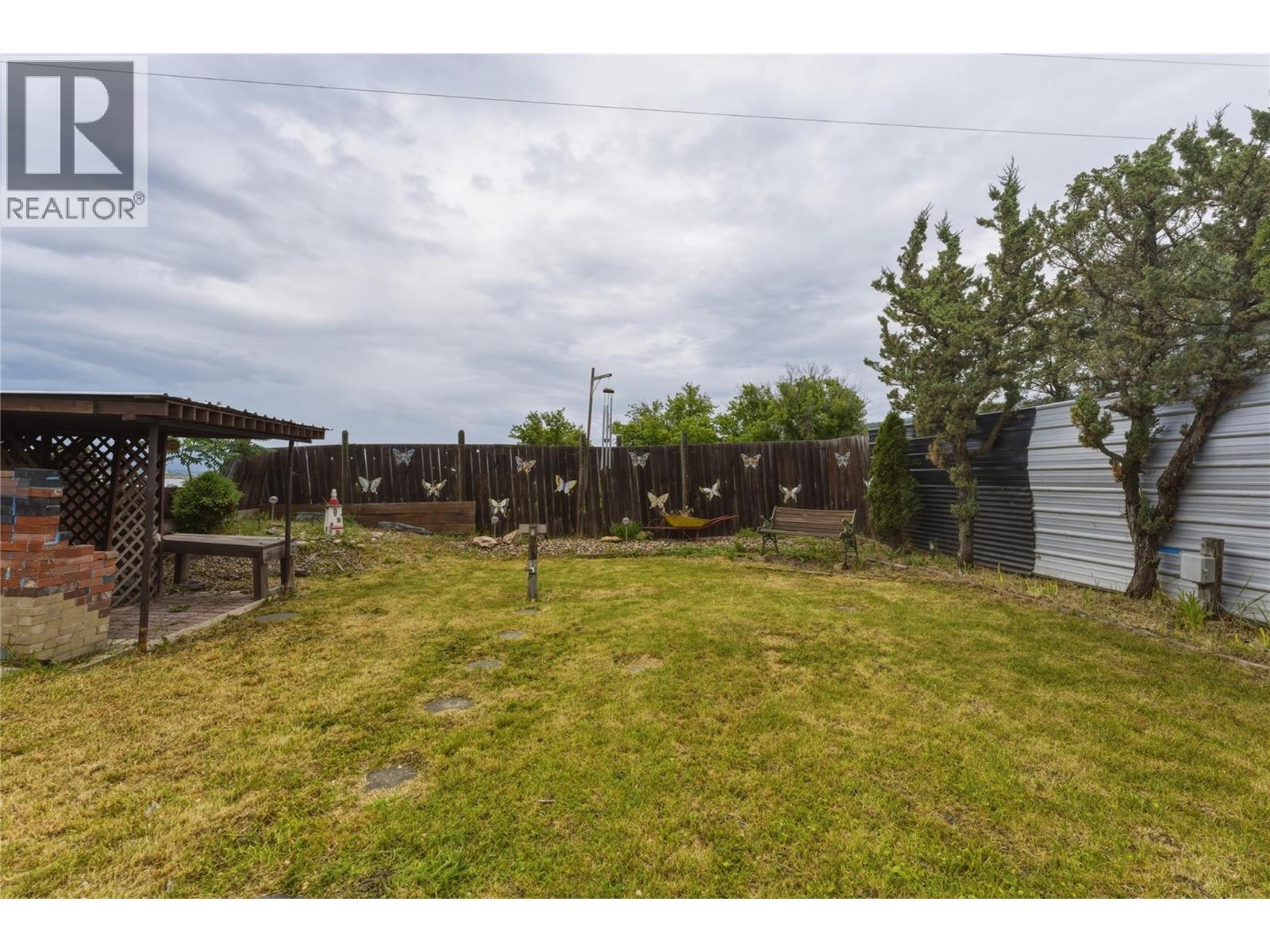 7400 Pleasant Valley Road Unit# 34, Vernon, British Columbia  V1B 3V2 - Photo 32 - 10389883