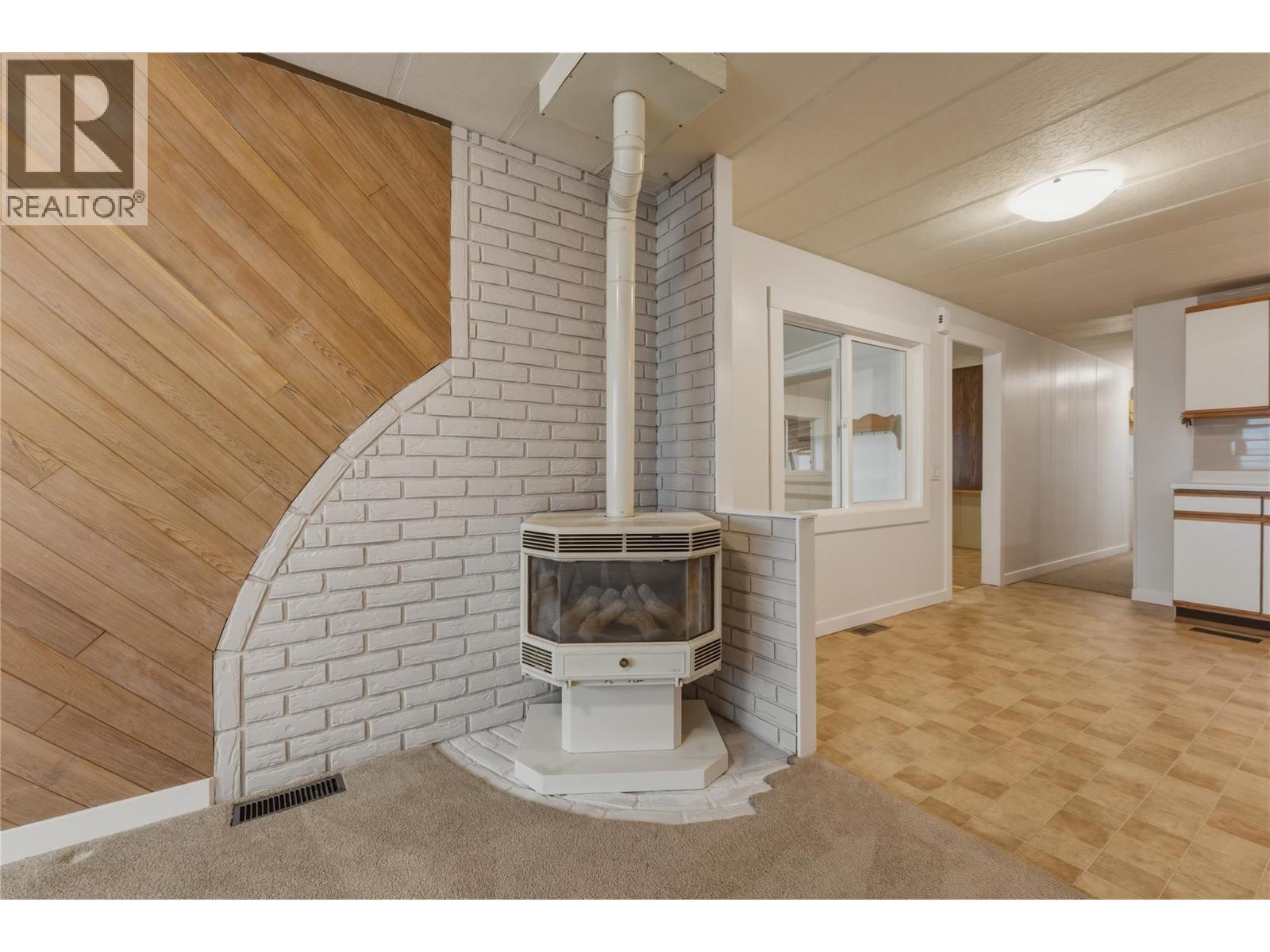 7400 Pleasant Valley Road Unit# 34, Vernon, British Columbia  V1B 3V2 - Photo 7 - 10389883