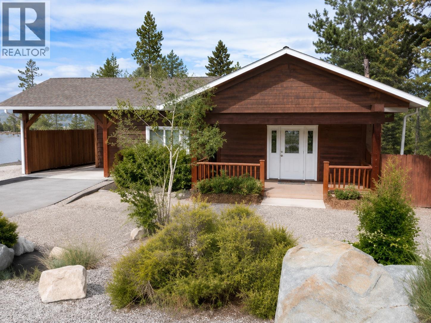 2151 33rd Avenue N, Cranbrook, British Columbia  V1C 3Y9 - Photo 1 - 10389556