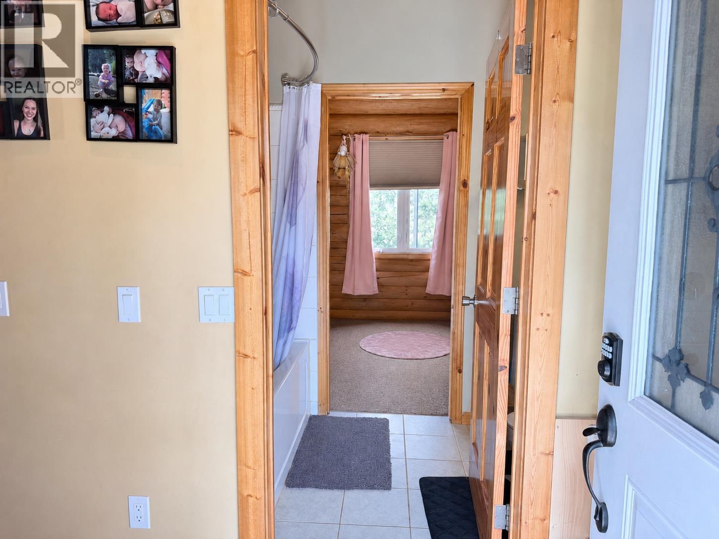 2151 33rd Avenue N, Cranbrook, British Columbia  V1C 3Y9 - Photo 12 - 10389556