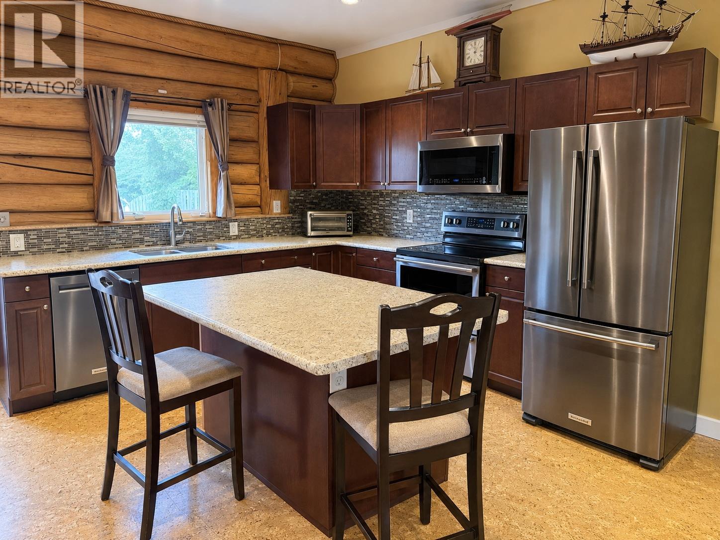 2151 33rd Avenue N, Cranbrook, British Columbia  V1C 3Y9 - Photo 6 - 10389556