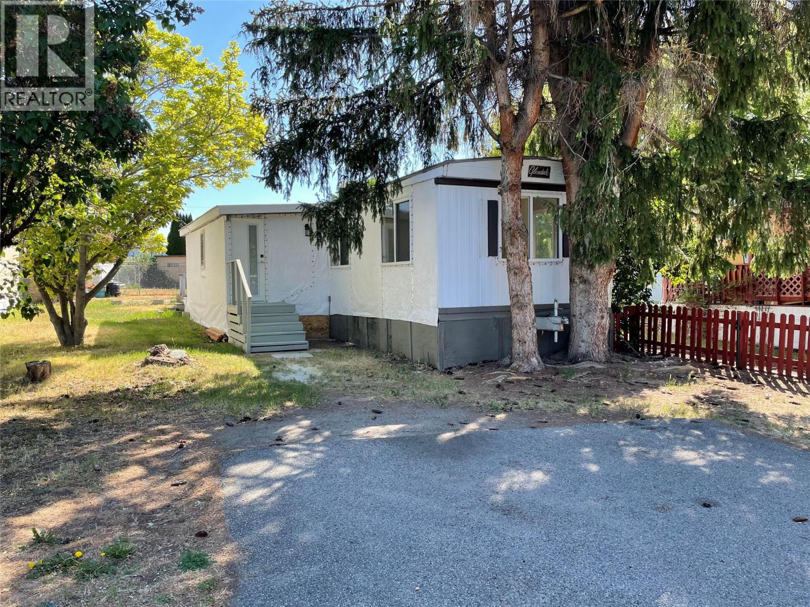 48- 2035 Boucherie Road, Westbank, British Columbia  V4T 1Z7 - Photo 3 - 10389174