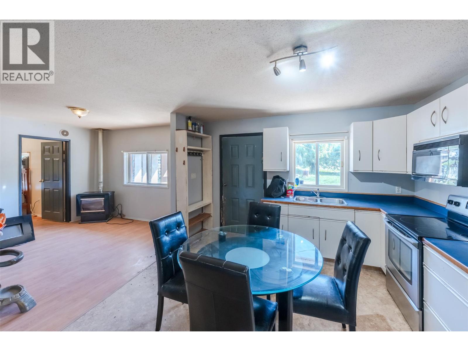 800 Coulthard Road, Cawston, British Columbia  V0X 1C2 - Photo 6 - 10388856