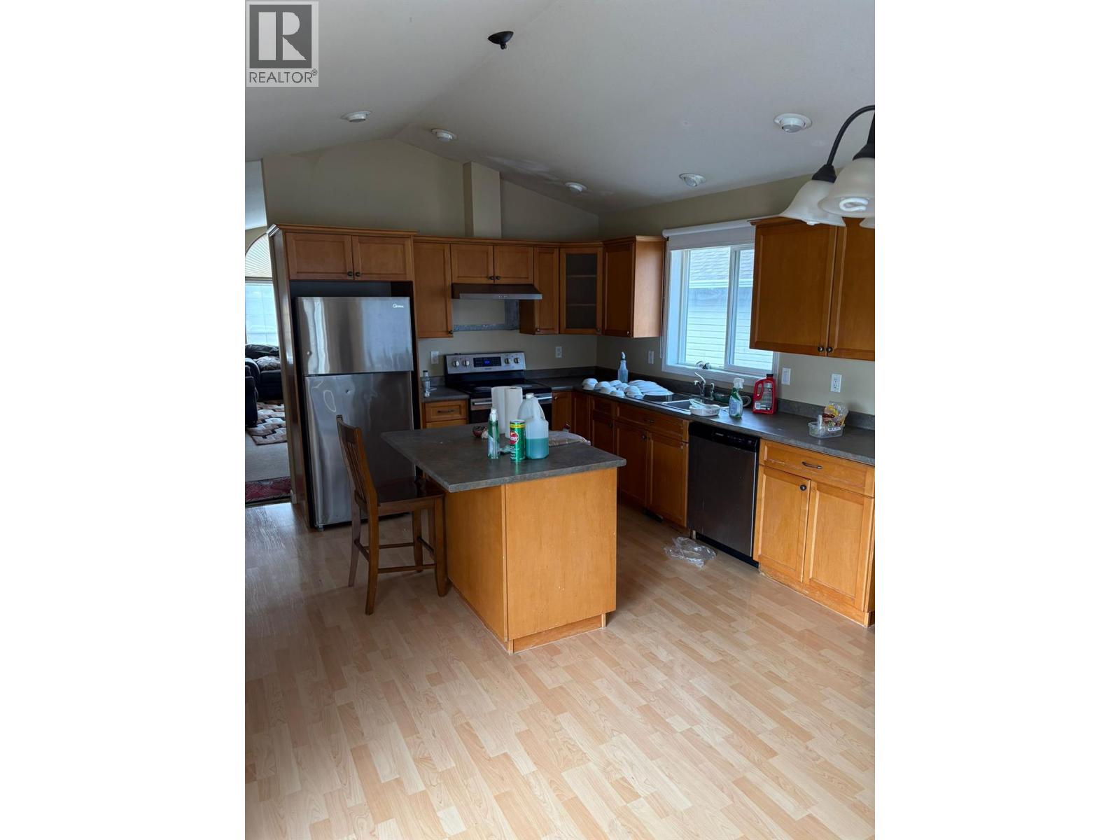 1094 Quail Drive, Kamloops, British Columbia  V2B 8N9 - Photo 12 - 10388326