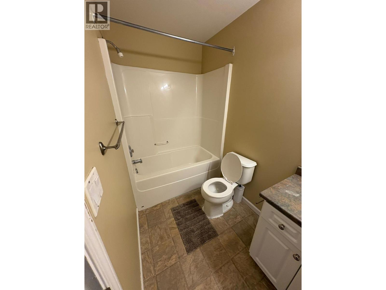 1094 Quail Drive, Kamloops, British Columbia  V2B 8N9 - Photo 16 - 10388326
