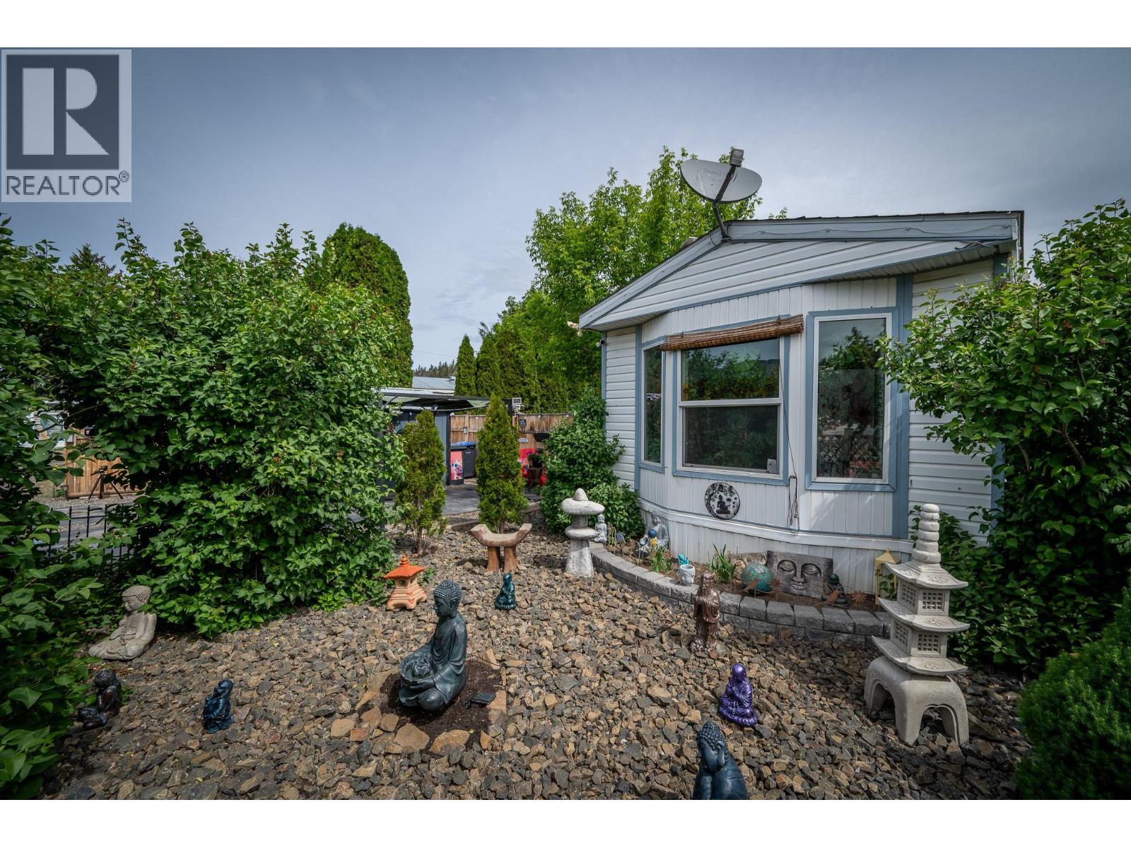 4796 Trans Canada Highway W Unit# 103, Kamloops, British Columbia  V1S 2A8 - Photo 1 - 10389304