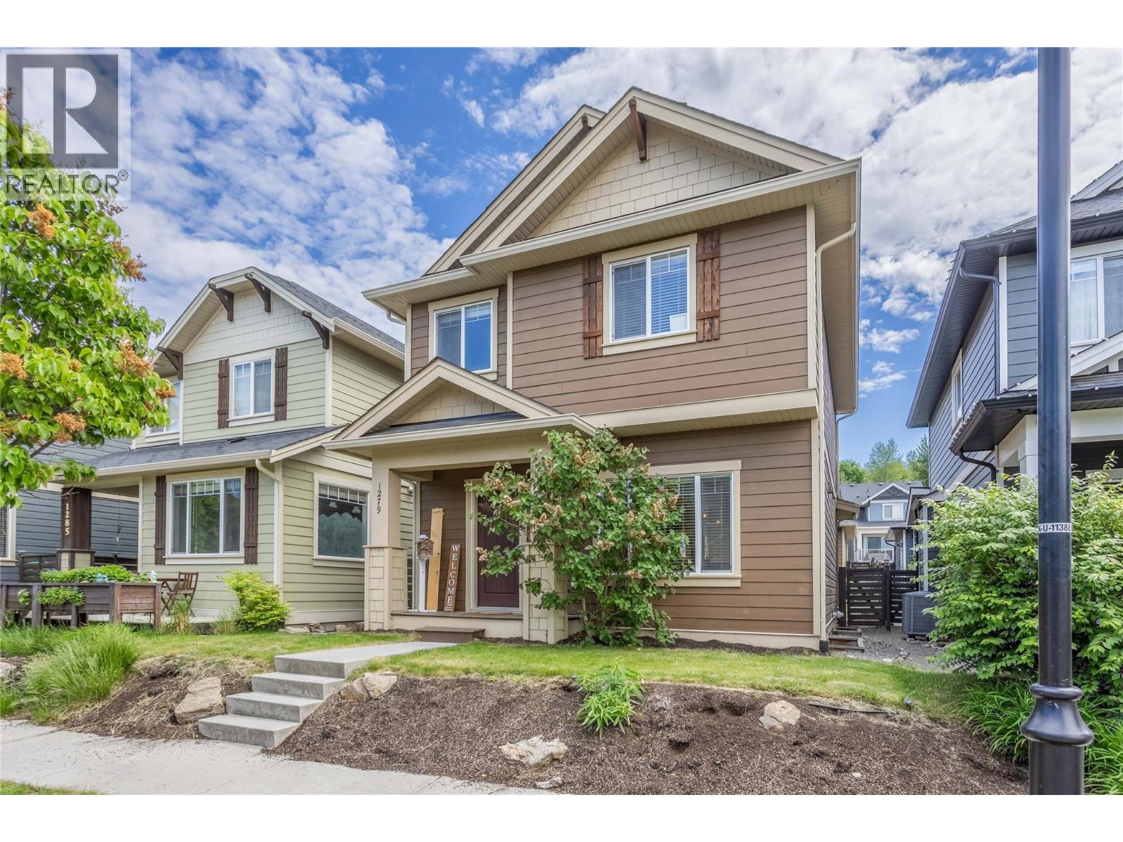 1279 Bergamot Avenue, Kelowna, British Columbia  V1W 5K5 - Photo 2 - 10389097