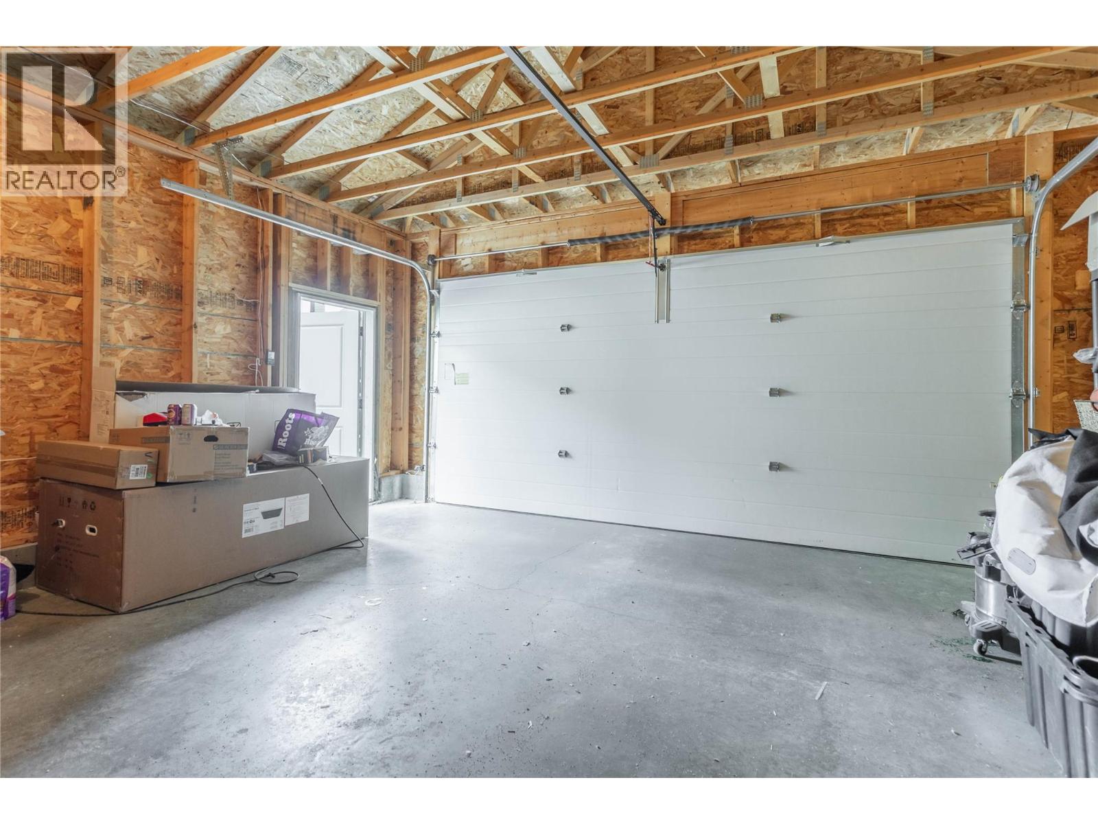 1279 Bergamot Avenue, Kelowna, British Columbia  V1W 5K5 - Photo 32 - 10389097