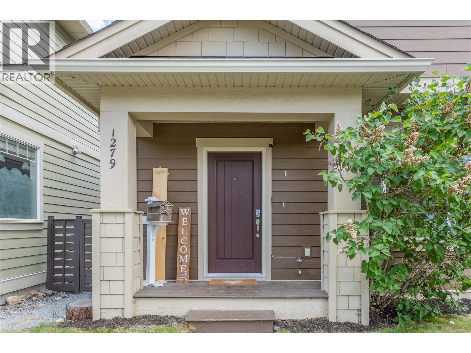 1279 Bergamot Avenue, Kelowna, British Columbia  V1W 5K5 - Photo 4 - 10389097