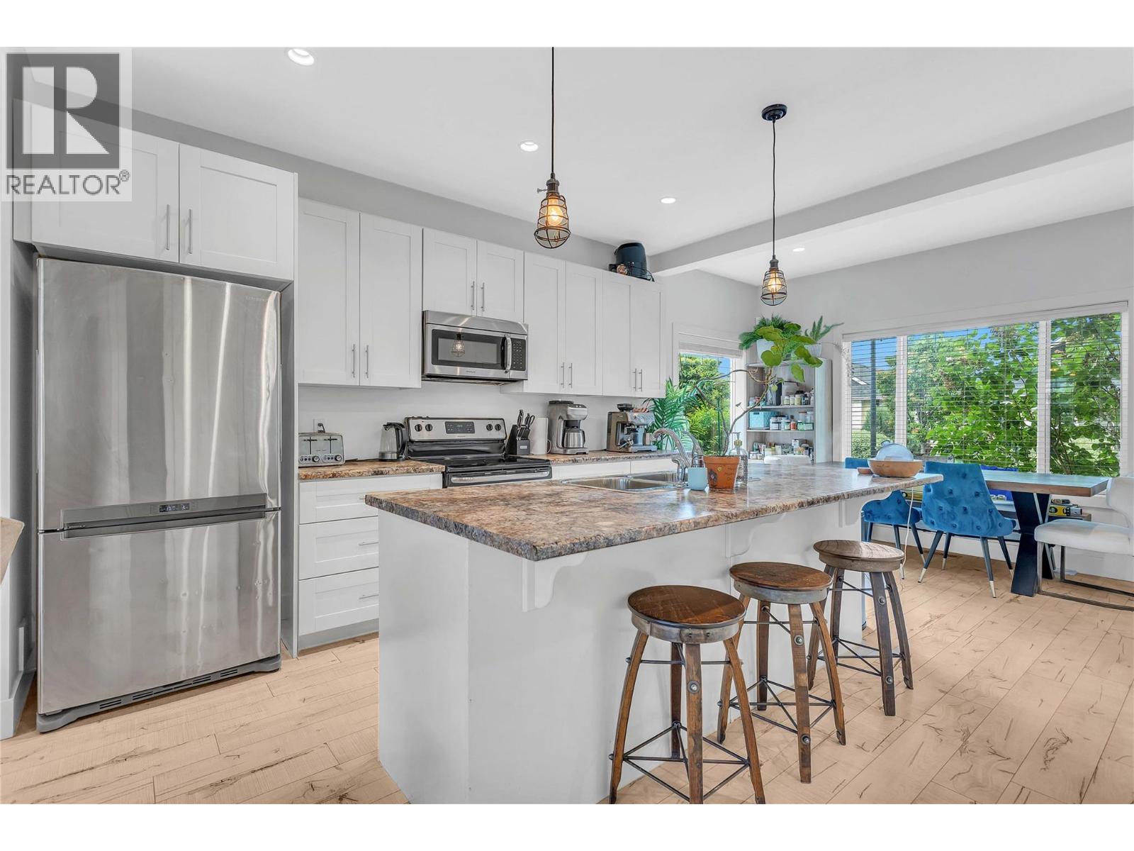 1279 Bergamot Avenue, Kelowna, British Columbia  V1W 5K5 - Photo 8 - 10389097