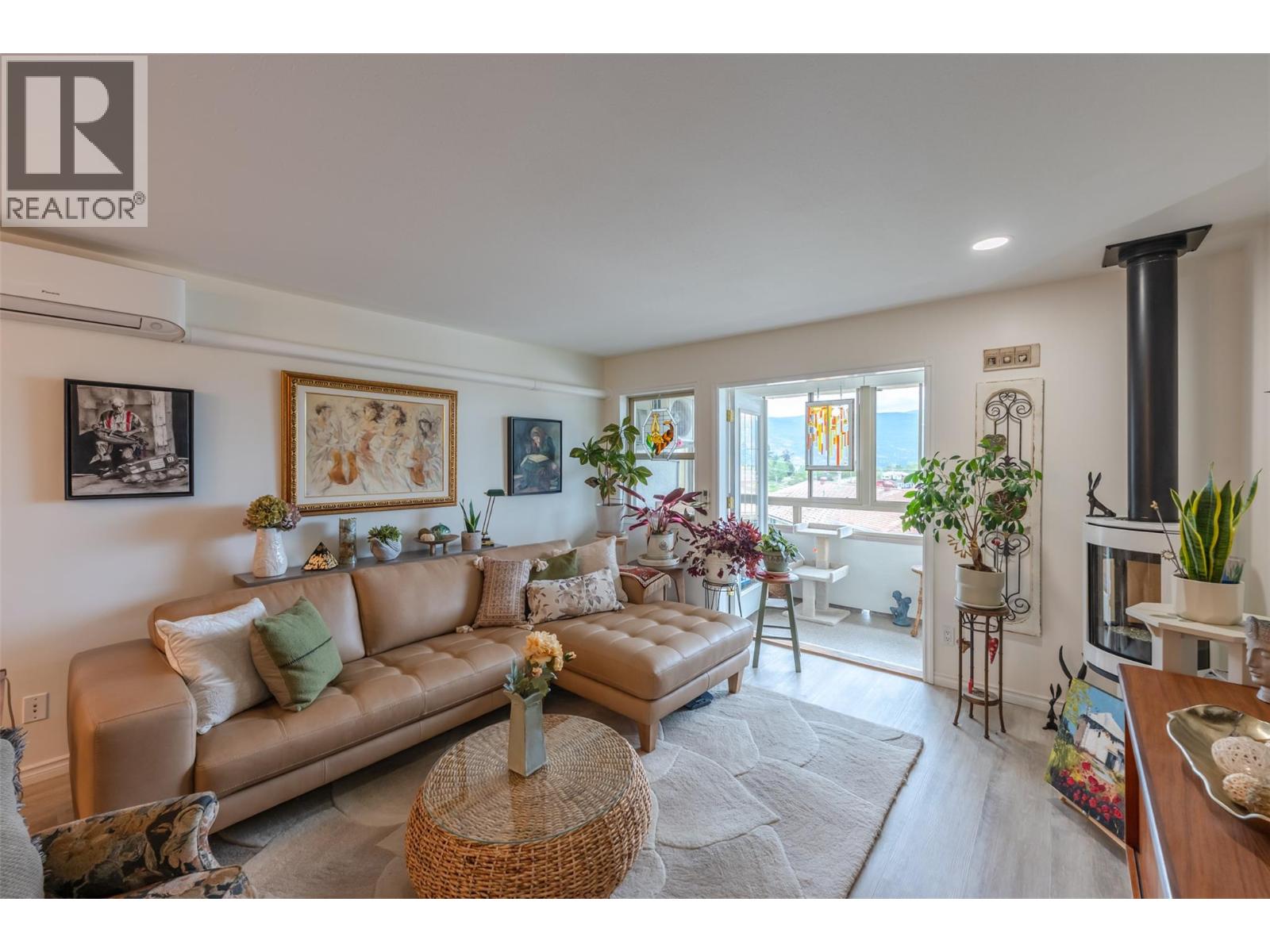 8416 Jubilee Road Unit# 203, Summerland, British Columbia  V0H 1Z5 - Photo 2 - 10389892