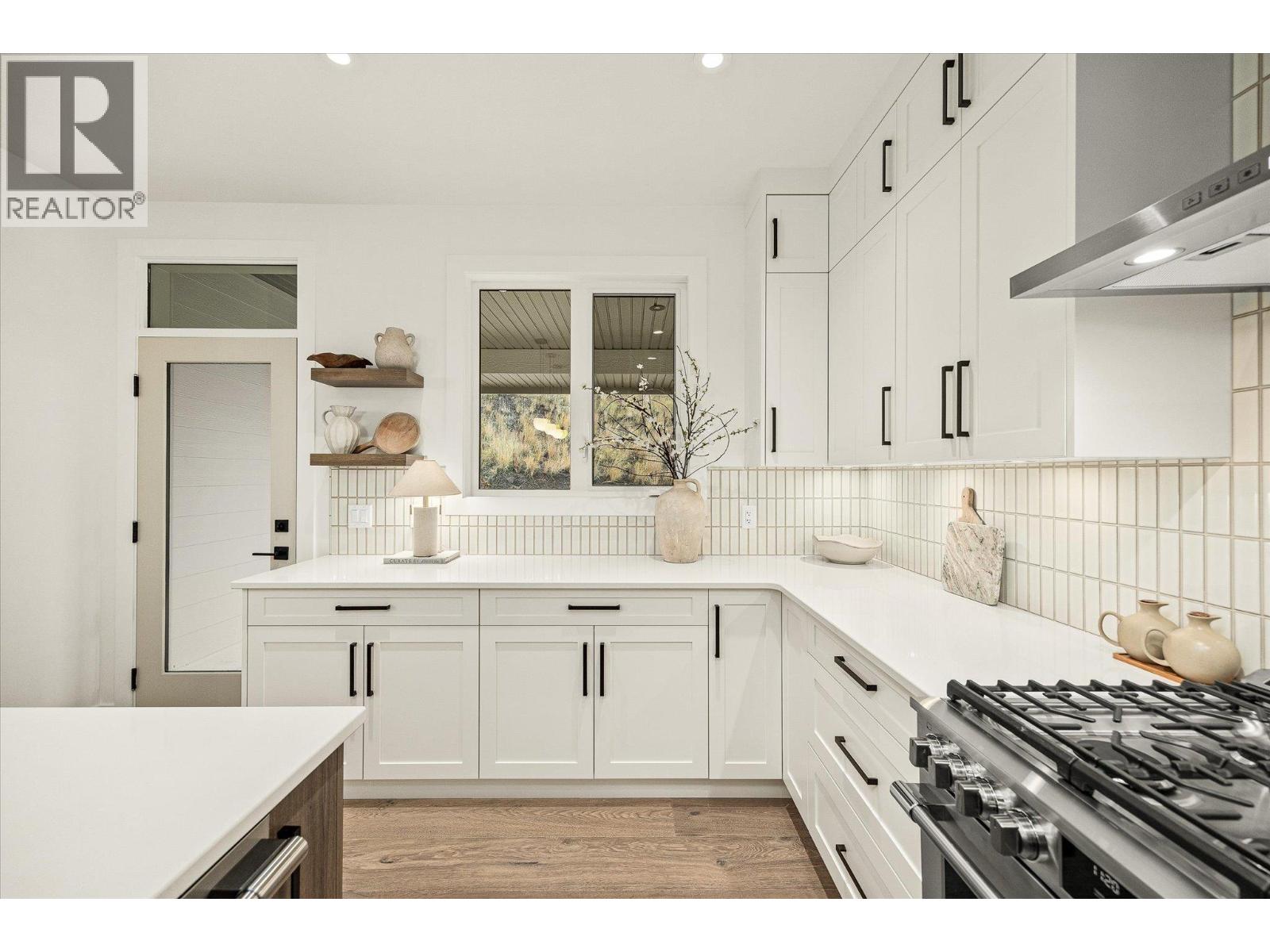 1437 April Springs Court, Kelowna, British Columbia  V1V 2C6 - Photo 17 - 10389838
