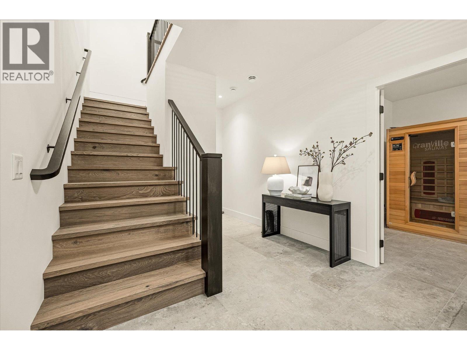 1437 April Springs Court, Kelowna, British Columbia  V1V 2C6 - Photo 33 - 10389838