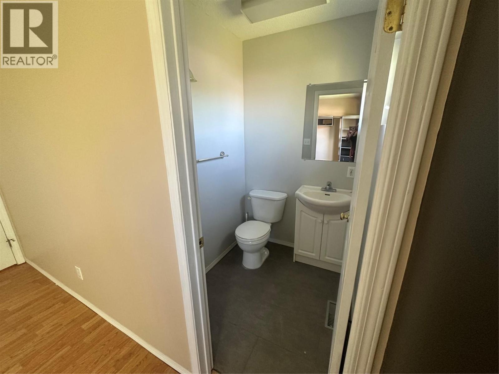 4108 52a Place Ne, Chetwynd, British Columbia  V0C 1J0 - Photo 12 - 10389901