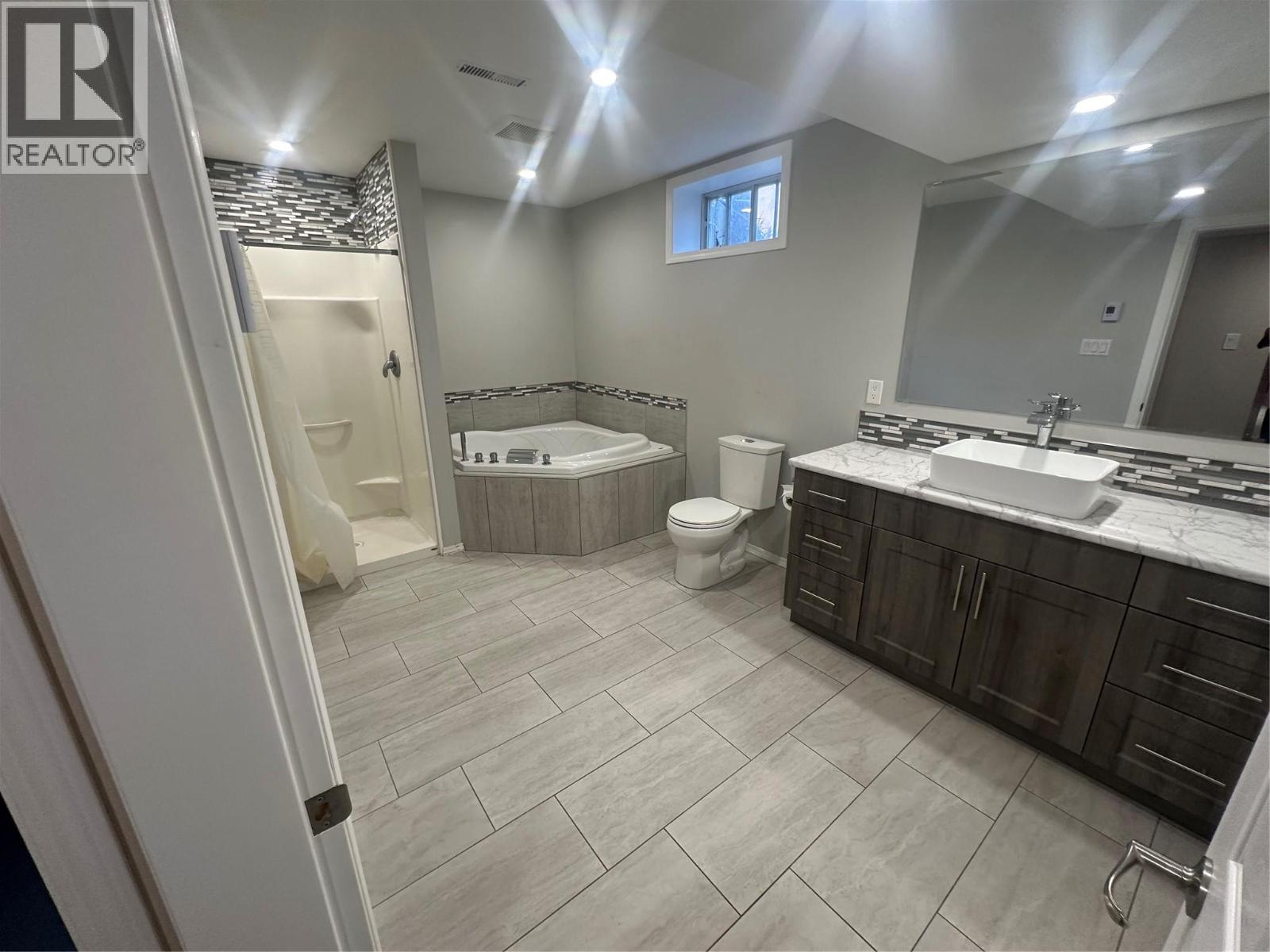 4108 52a Place Ne, Chetwynd, British Columbia  V0C 1J0 - Photo 15 - 10389901