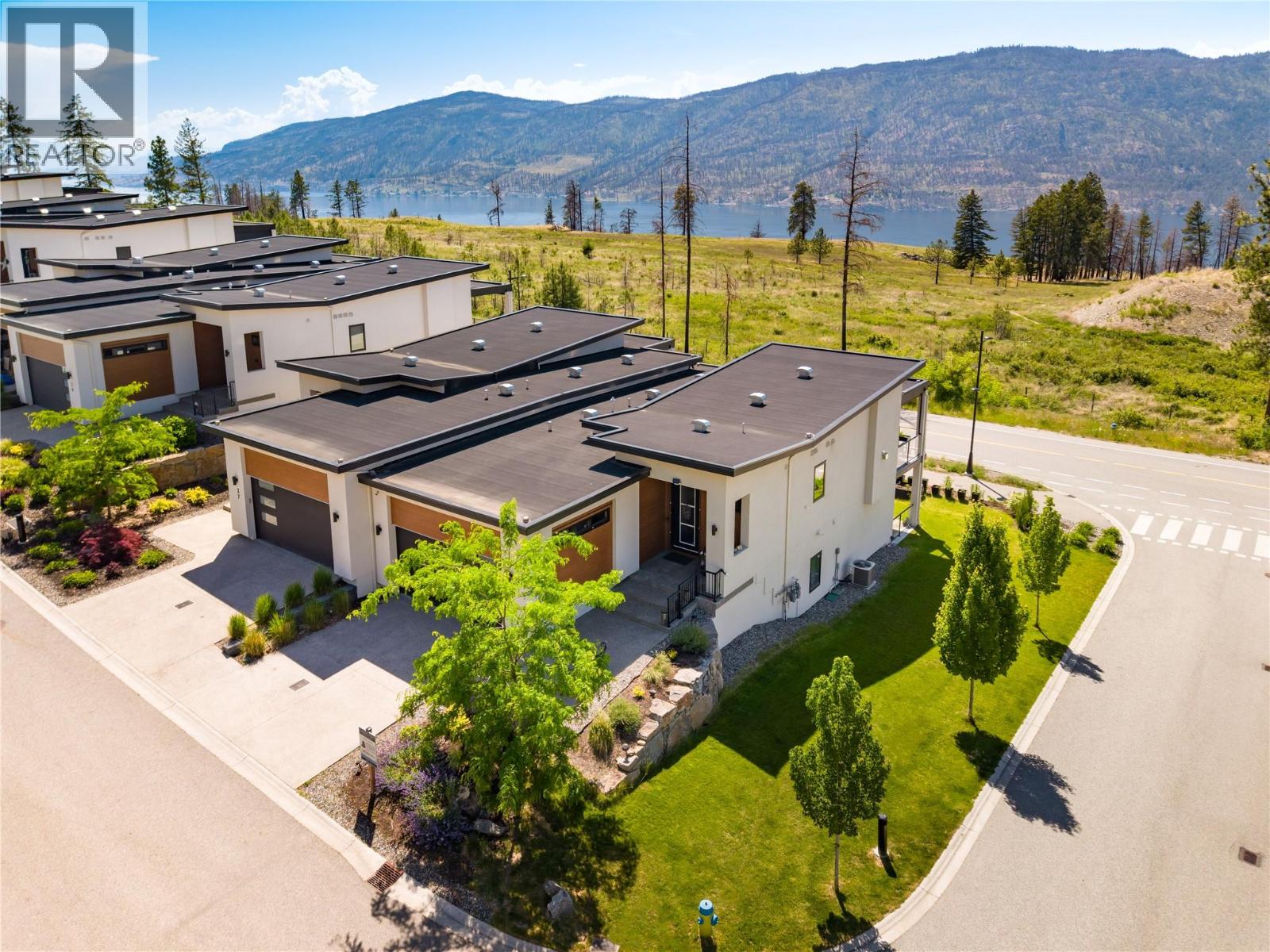 10100 Tyndall Road Unit# 28, Lake Country, British Columbia  V4V 0A9 - Photo 1 - 10389891