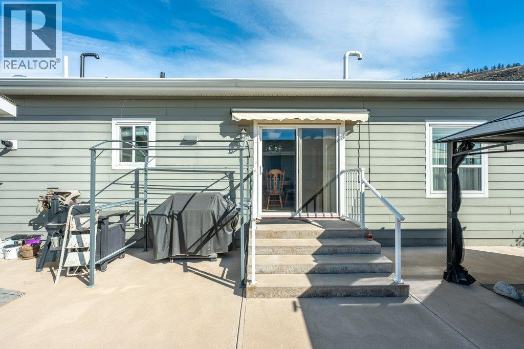 8300 Gallagher Lake Frontage Road Unit# 122, Oliver, British Columbia  V0H 1T2 - Photo 12 - 10389631