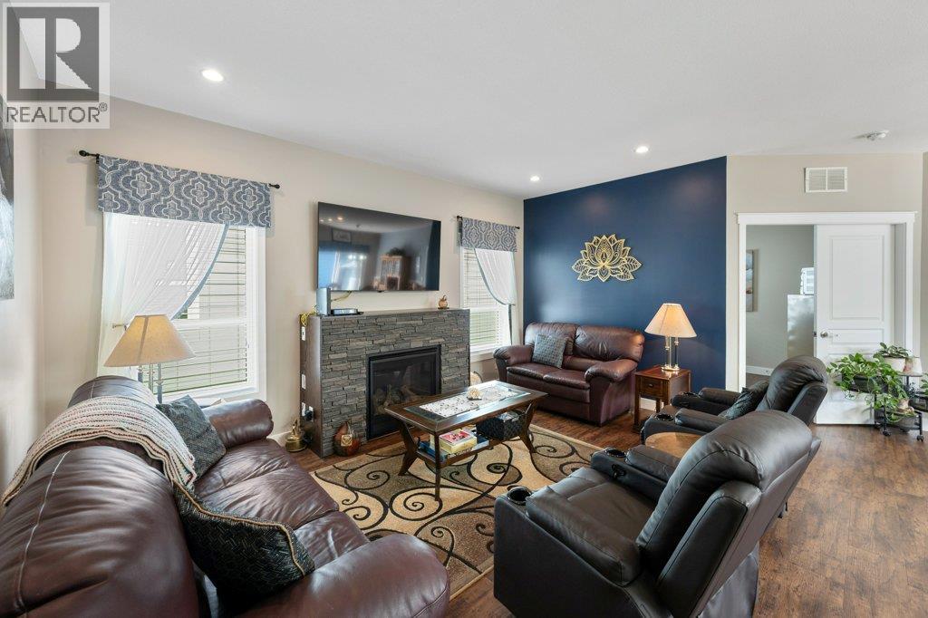 8300 Gallagher Lake Frontage Road Unit# 122, Oliver, British Columbia  V0H 1T2 - Photo 17 - 10389631