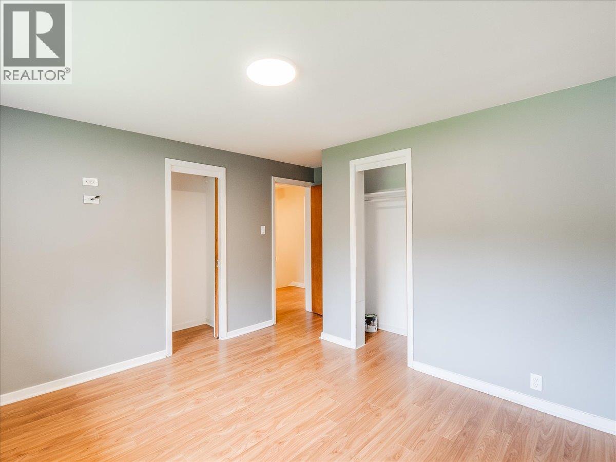 806 10th Street, Castlegar, British Columbia  V1N 2H8 - Photo 18 - 10389575