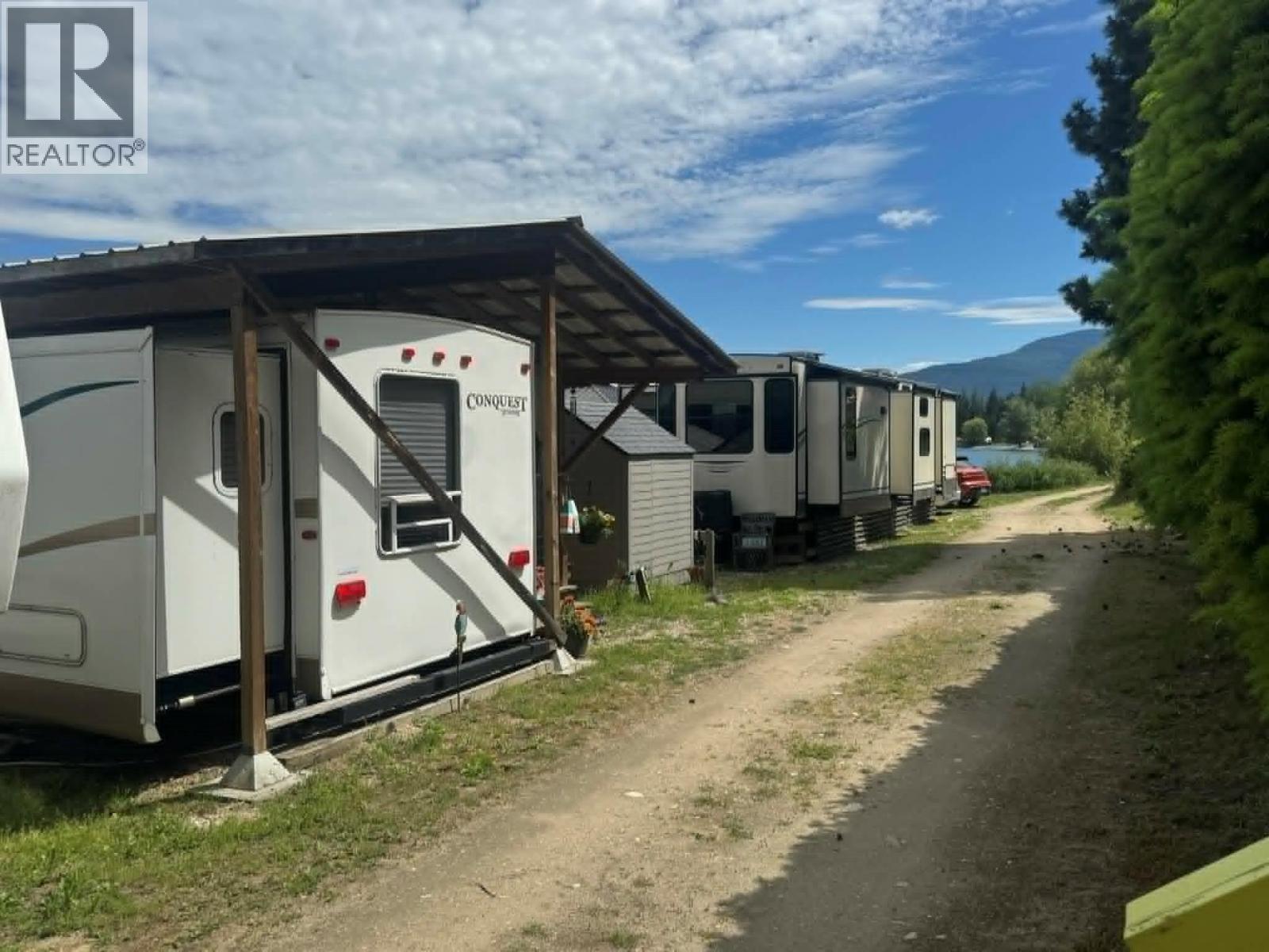 6592 Highway Unit# 73, Salmon Arm, British Columbia  V1E 4M2 - Photo 4 - 10389807