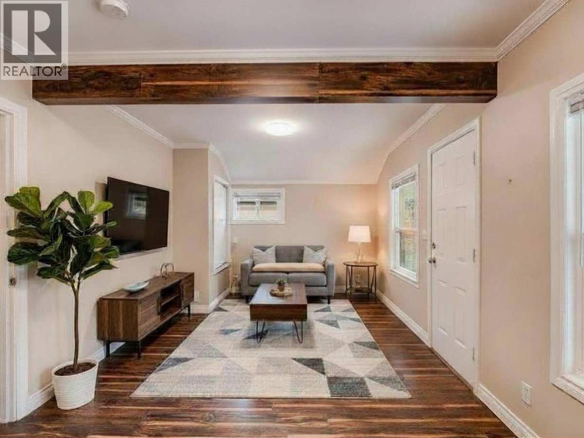 1767 Second Avenue, Trail, British Columbia  V1R 1M6 - Photo 2 - 10389674