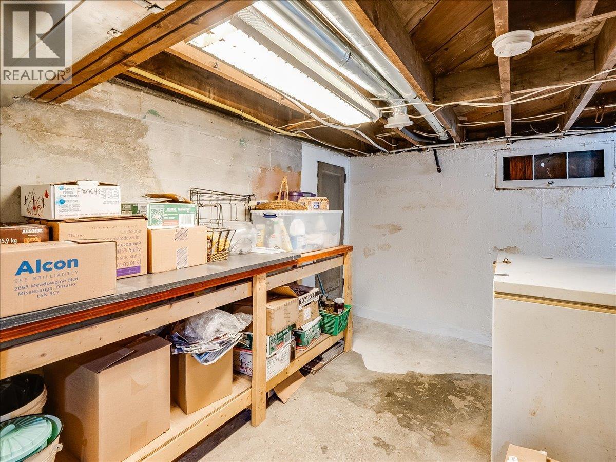 1767 Second Avenue, Trail, British Columbia  V1R 1M6 - Photo 35 - 10389674