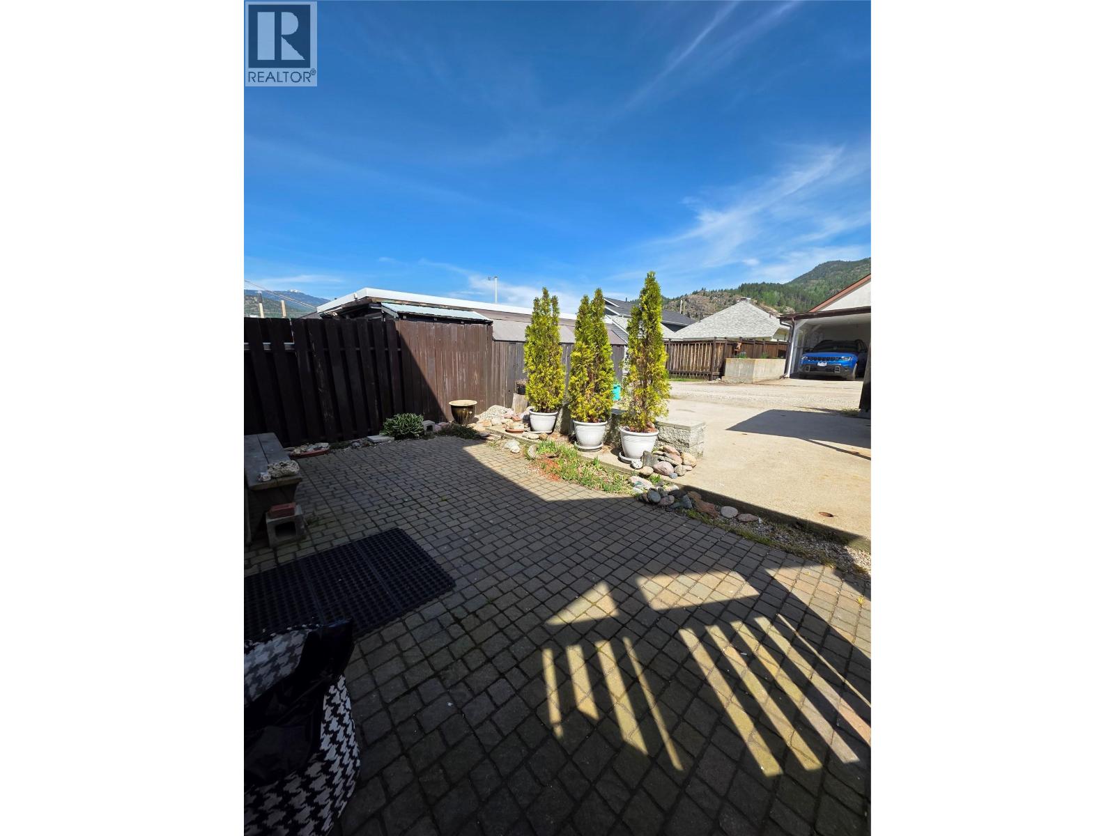 1767 Second Avenue, Trail, British Columbia  V1R 1M6 - Photo 40 - 10389674